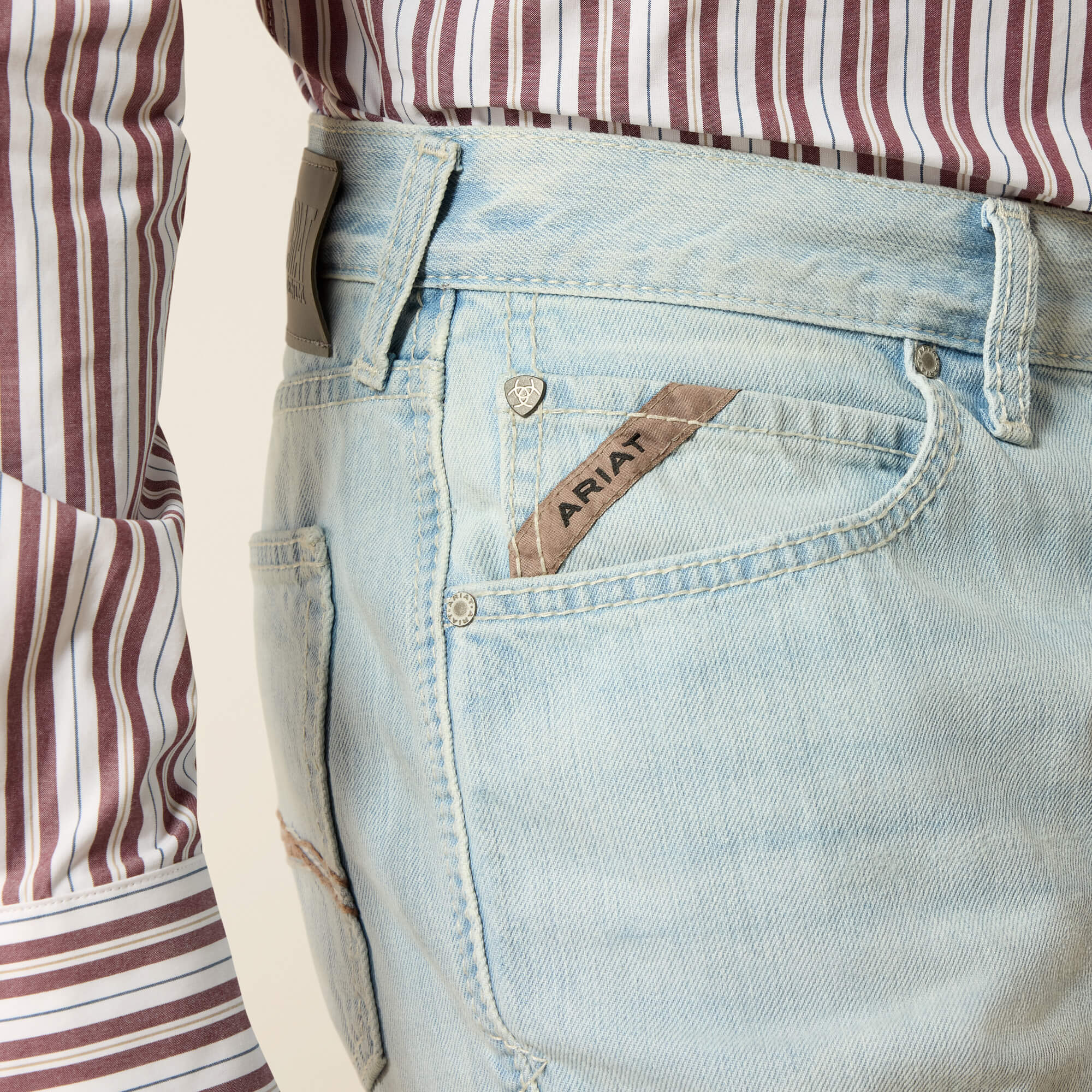 M5 Straight Judd Straight Leg Jeans 01 - NEWPORT