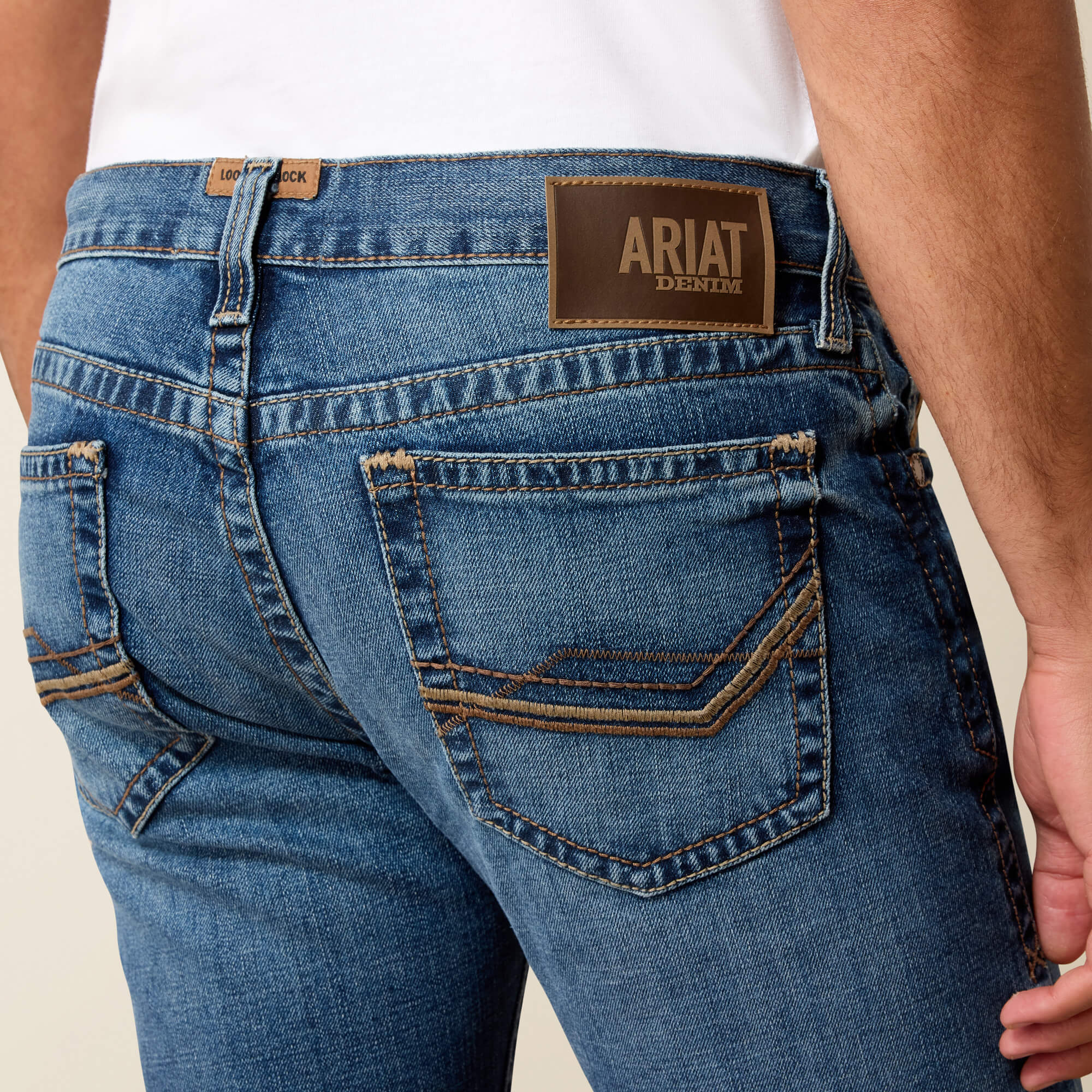 M7 Slim Axel Straight Leg Jeans 02 - LIVERMORE