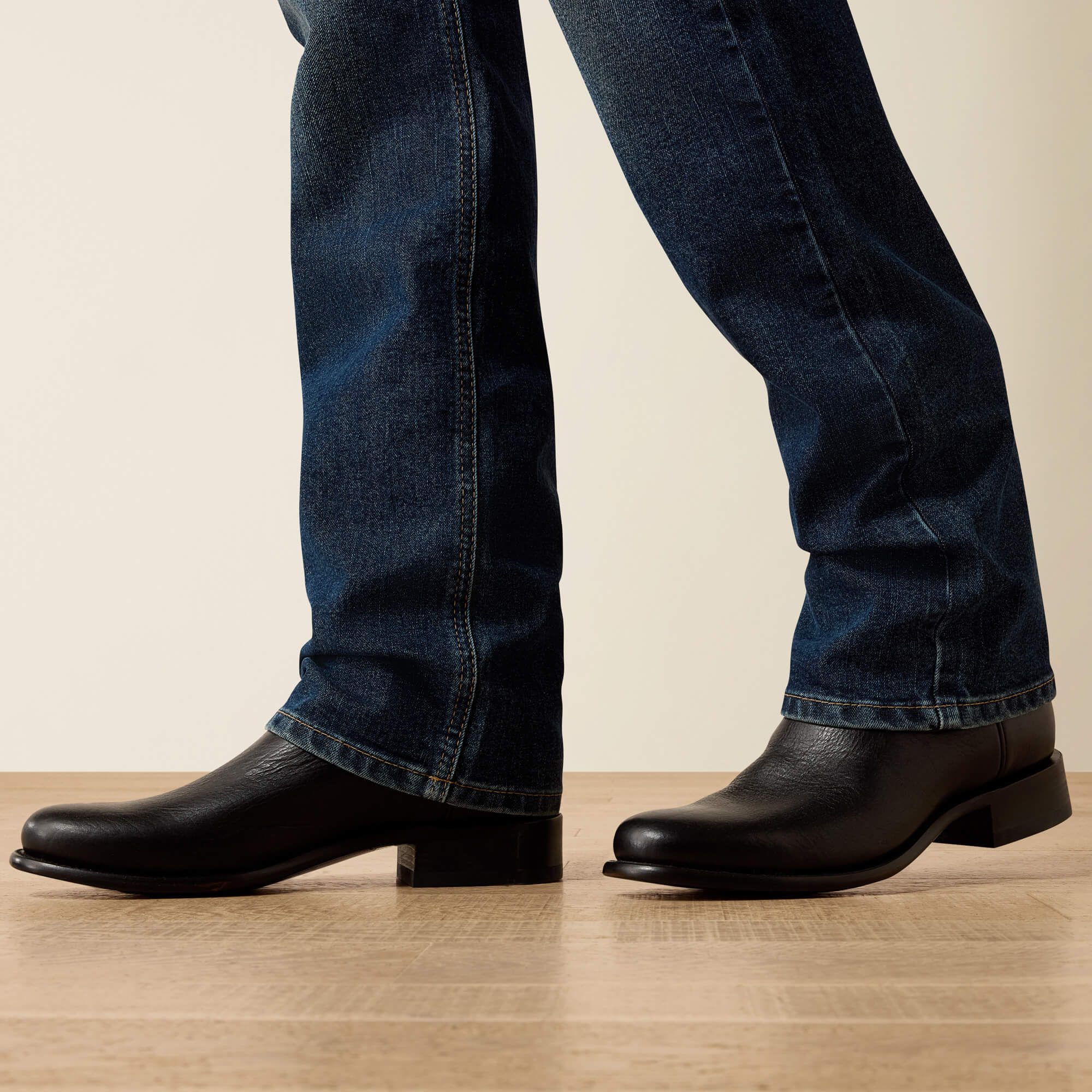 M7 Slim Ray Classic Rise Pro Series Straight Leg Jeans 03 - ENCINITAS