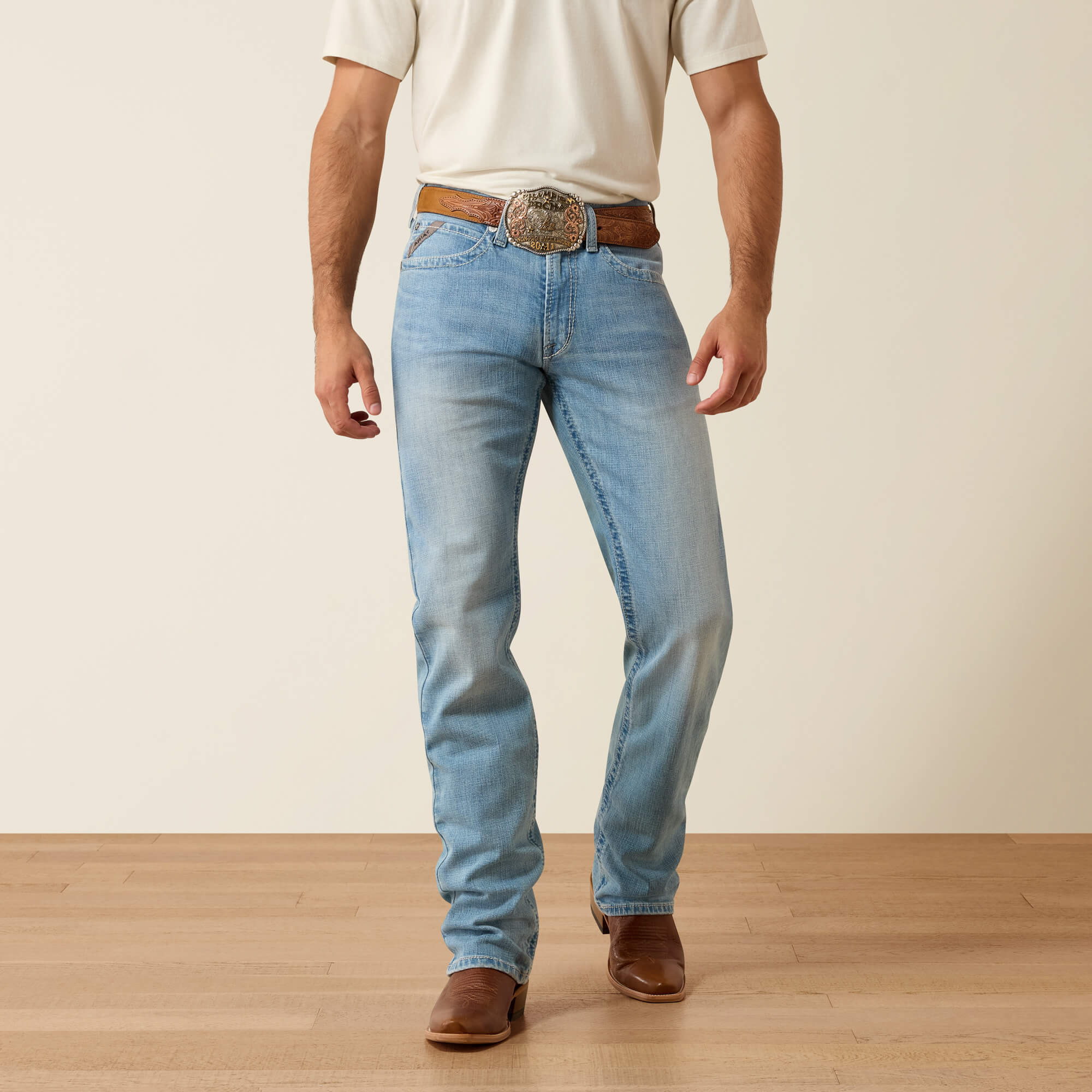 M5 Straight Norman Straight Leg Jeans Front - ROY