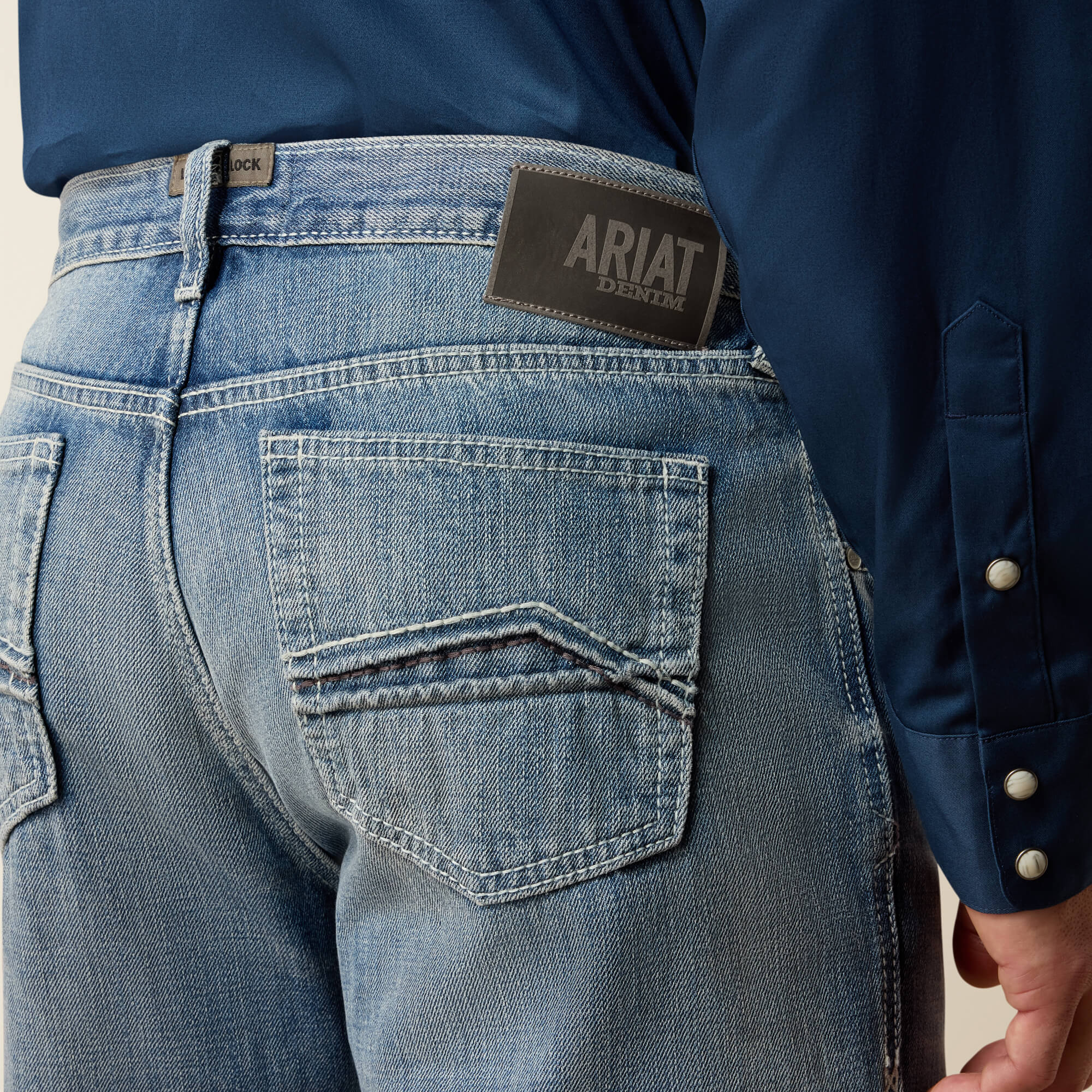 M2 Traditional Relaxed Chet Boot Cut Jeans 02 - KASH