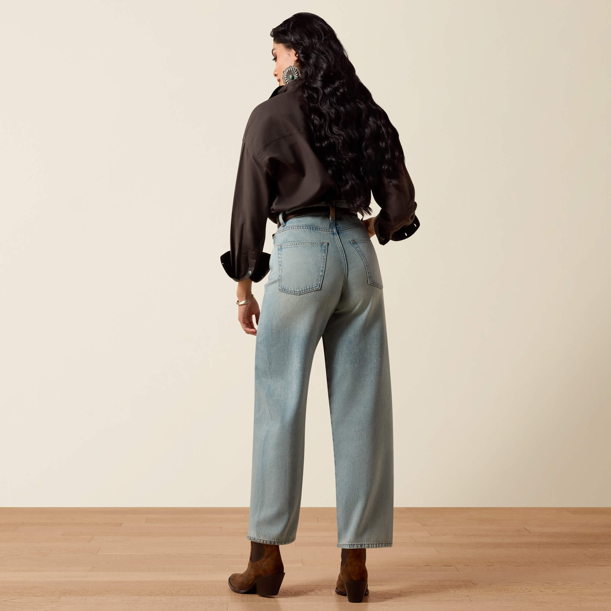 Ultra High Rise Jazmine Barrel Jeans Back - MERRIMACK