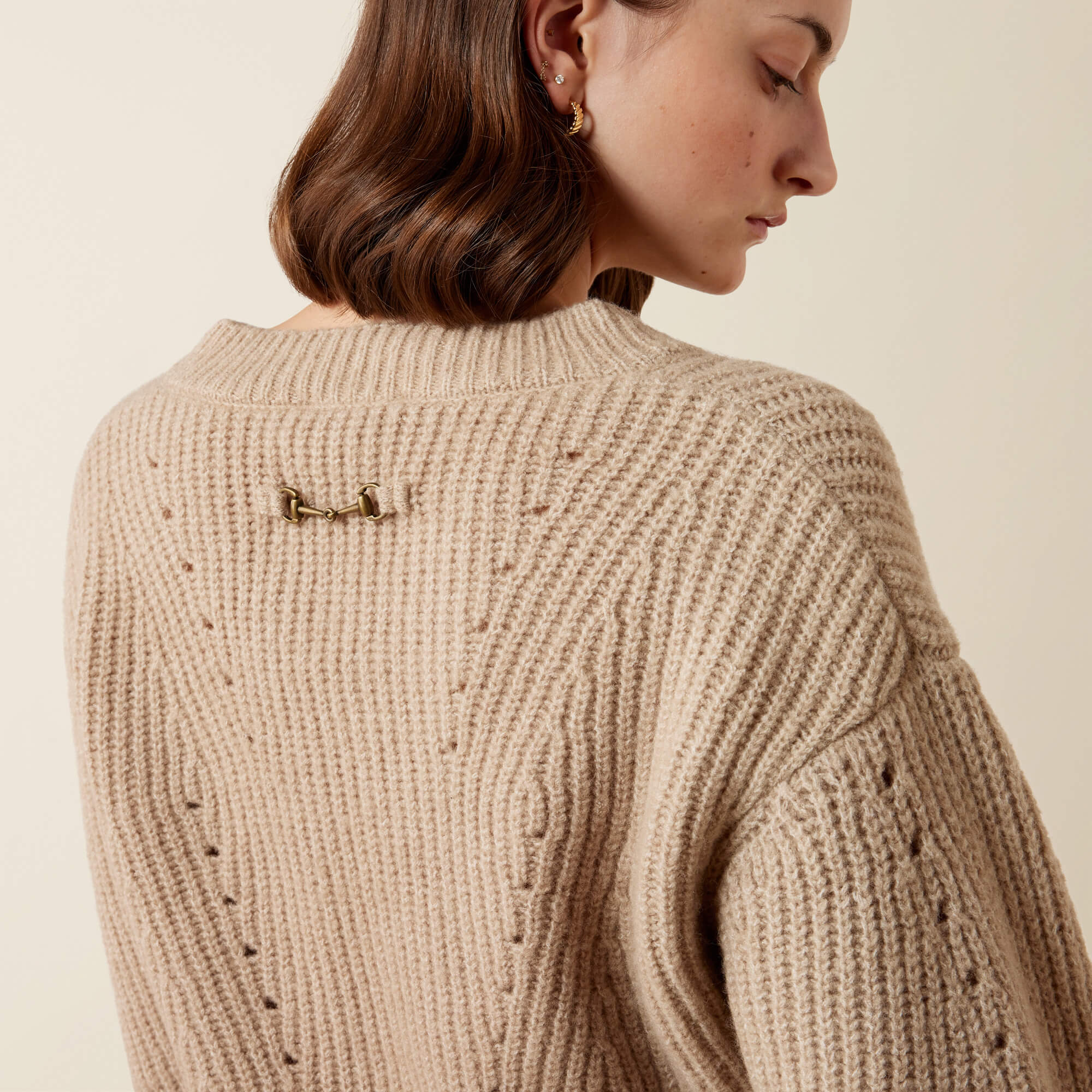 Blaydon Sweater 03 - OATMEAL