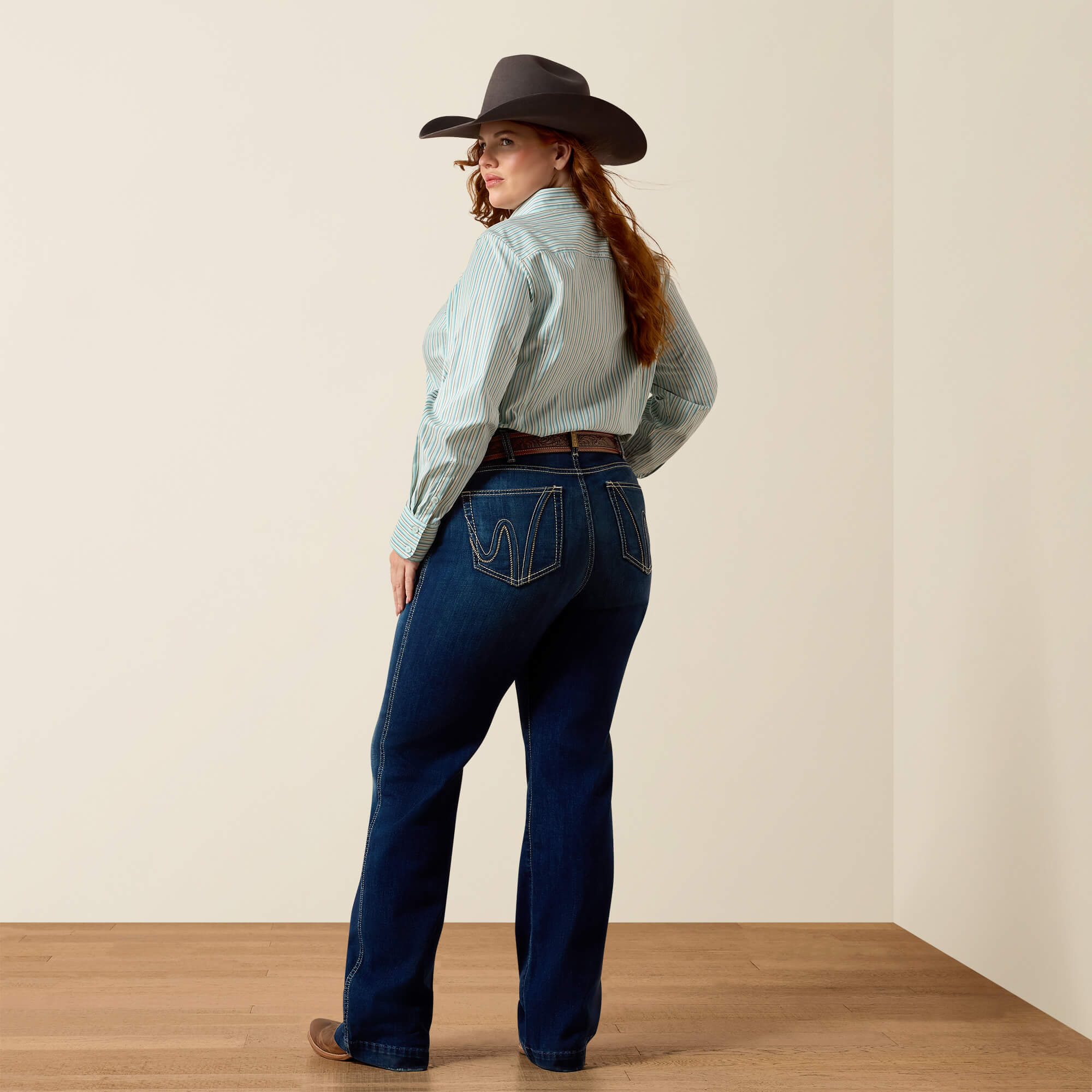 Perfect Rise Kacy Trouser Jeans Back Plus - LAKEWOOD