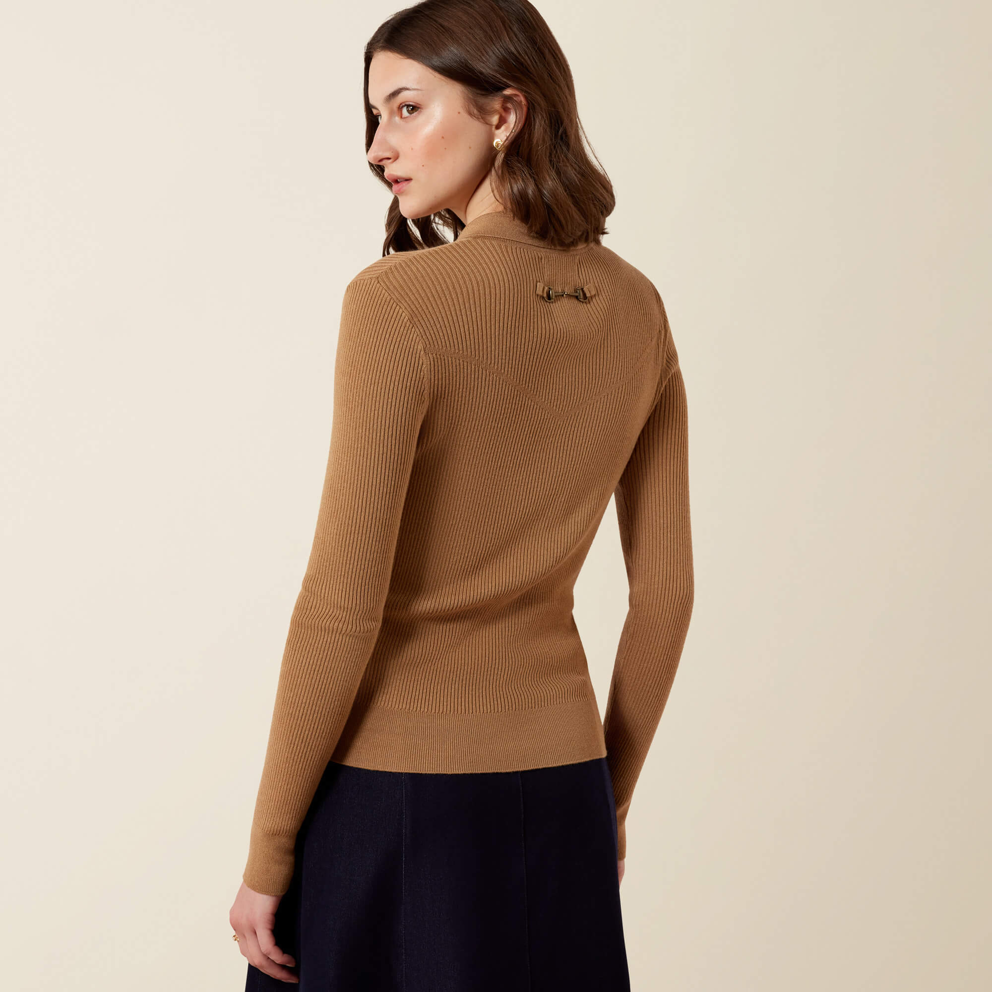Winsthorpe Sweater Back - TIGER'S EYE