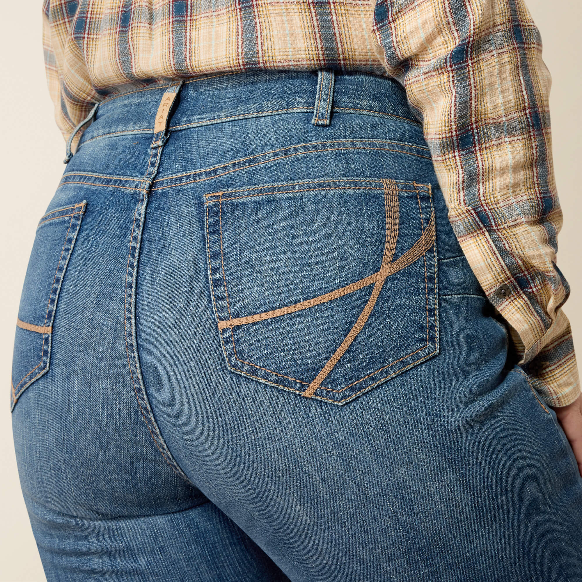 Perfect Rise Maggie Boot Cut Jeans 01 Plus - REDONDA