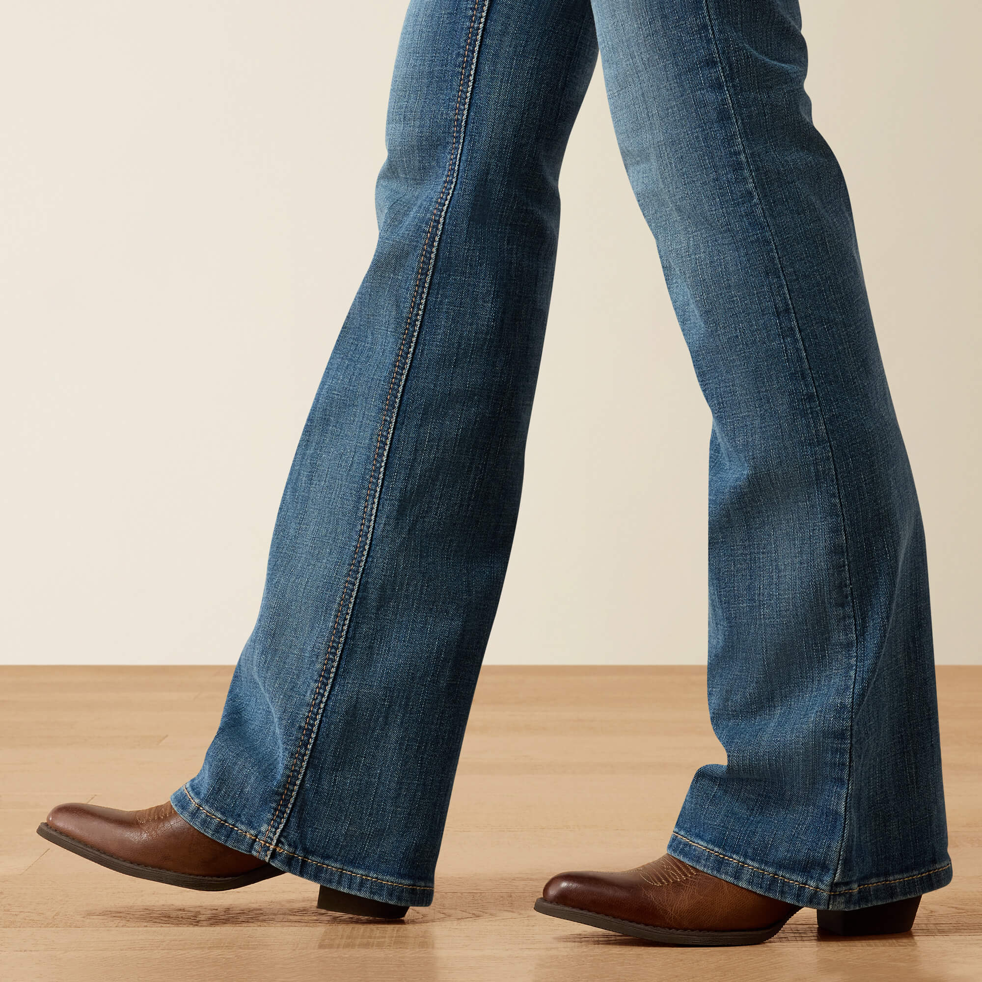 Perfect Rise Maggie Boot Cut Jeans 03 - REDONDA