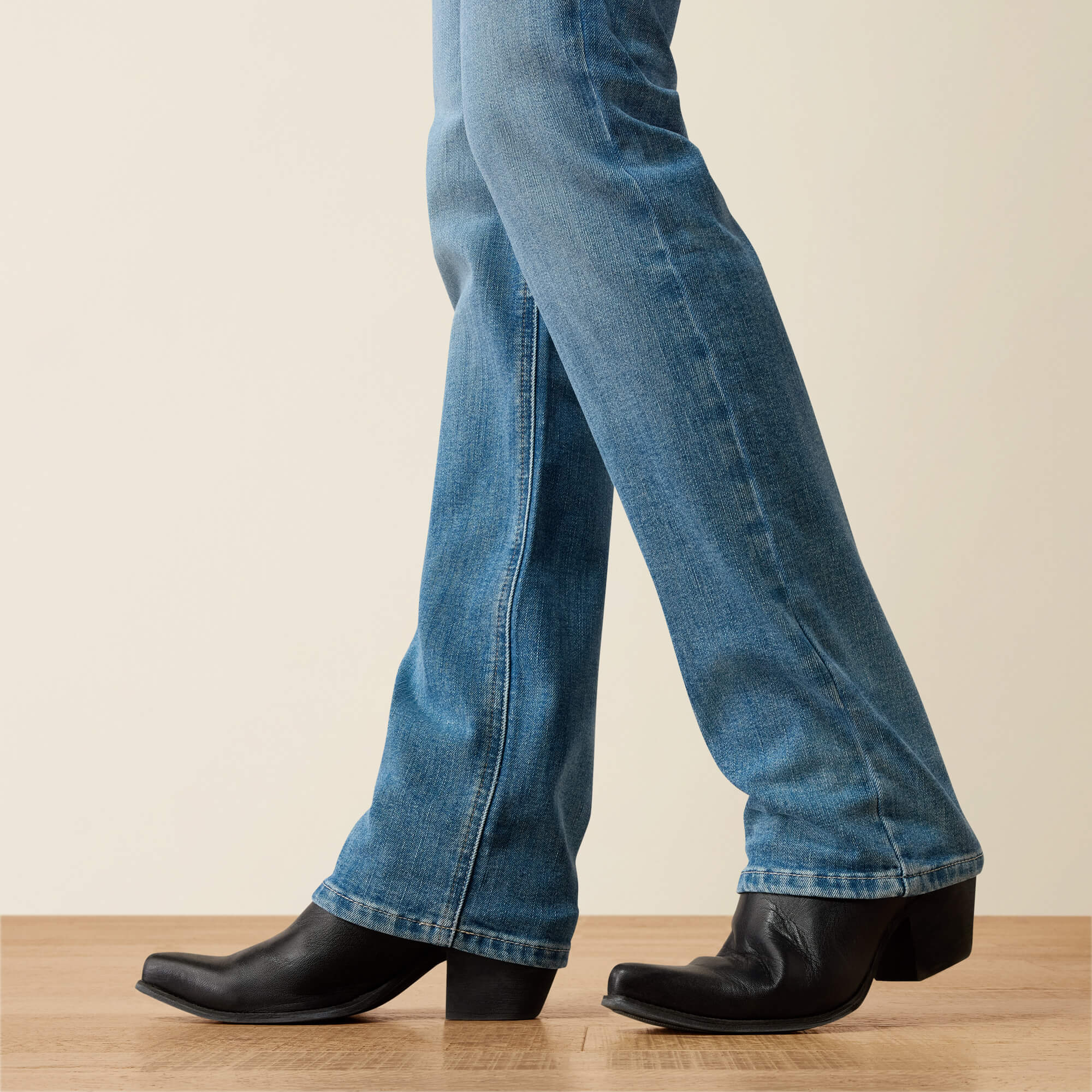 Perfect Rise Reya Straight Leg Jeans 03 - CHALLIS
