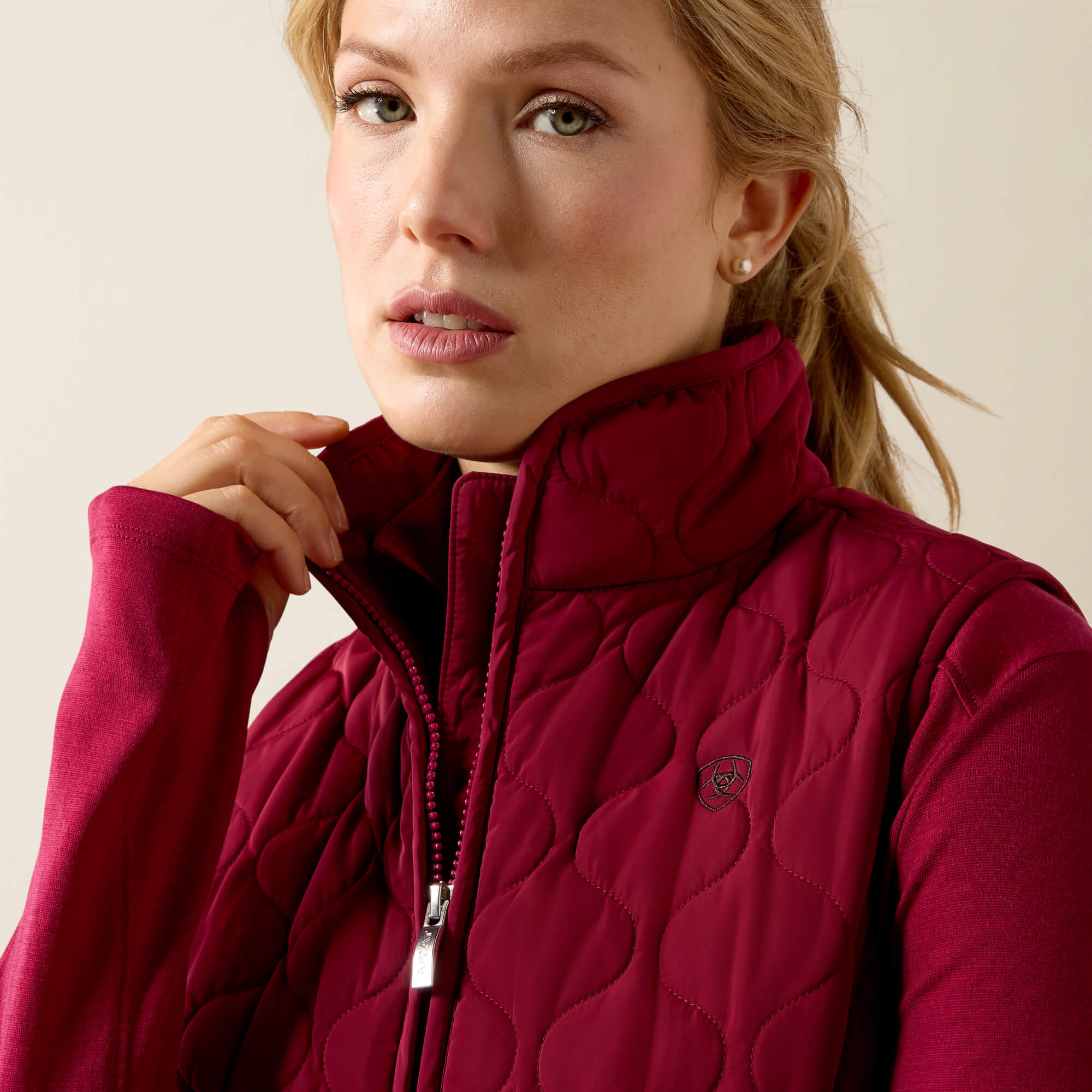 Ashley 2.0 Insulated Vest 04 - BEET RED