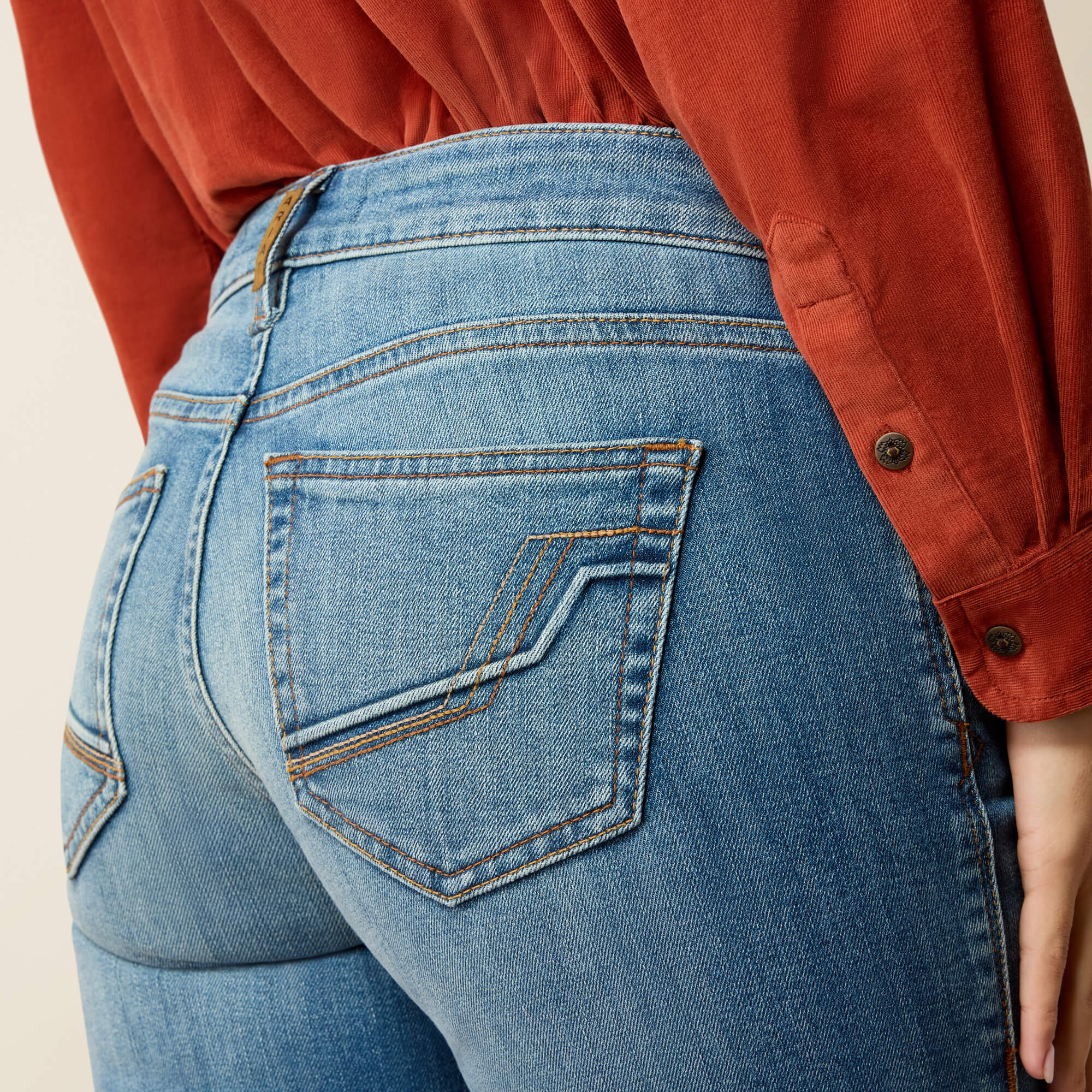 Mid Rise Fabiana Trouser Jeans Back - ALBUQUERQUE