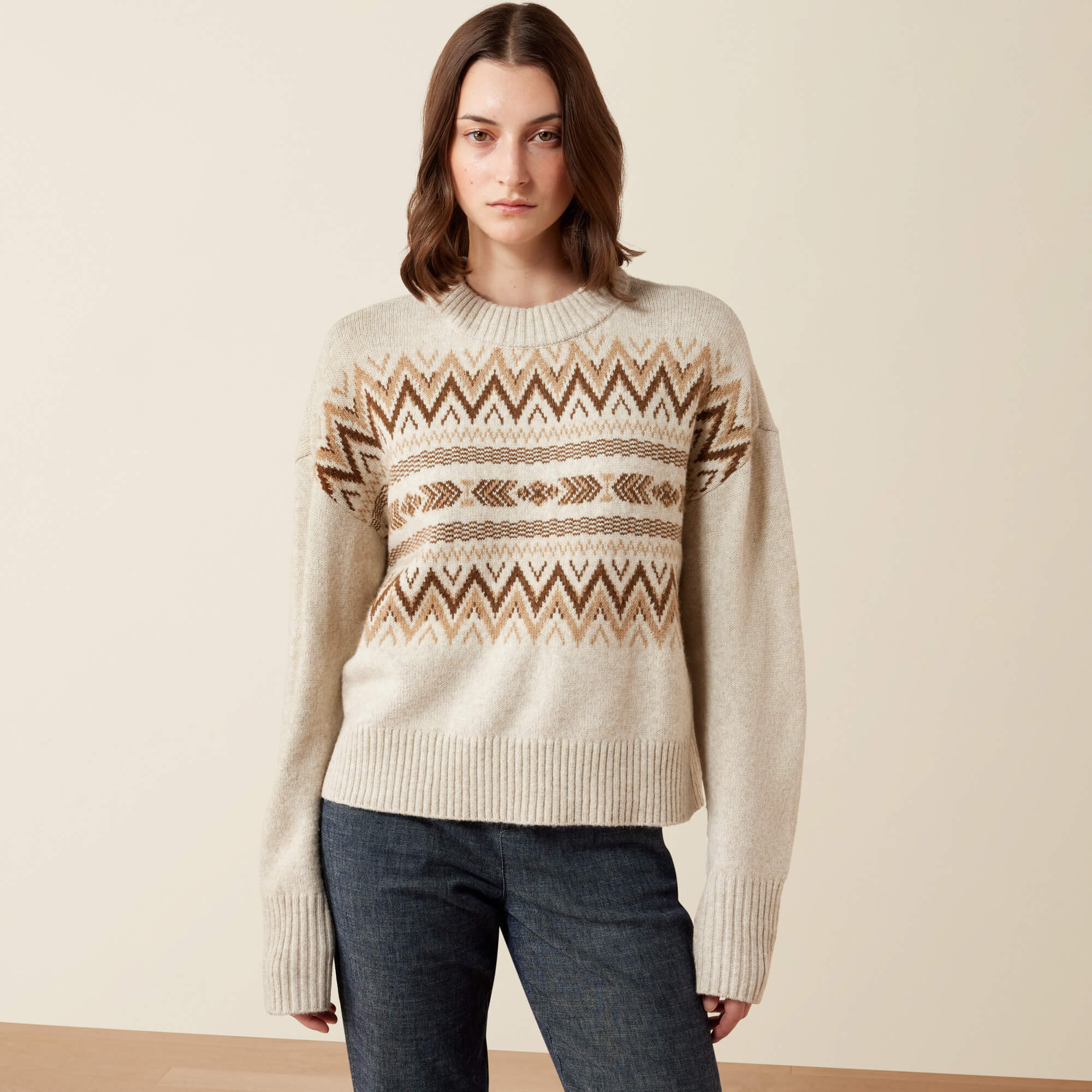 Lodge Sweater Front - OATMEAL HEATHER