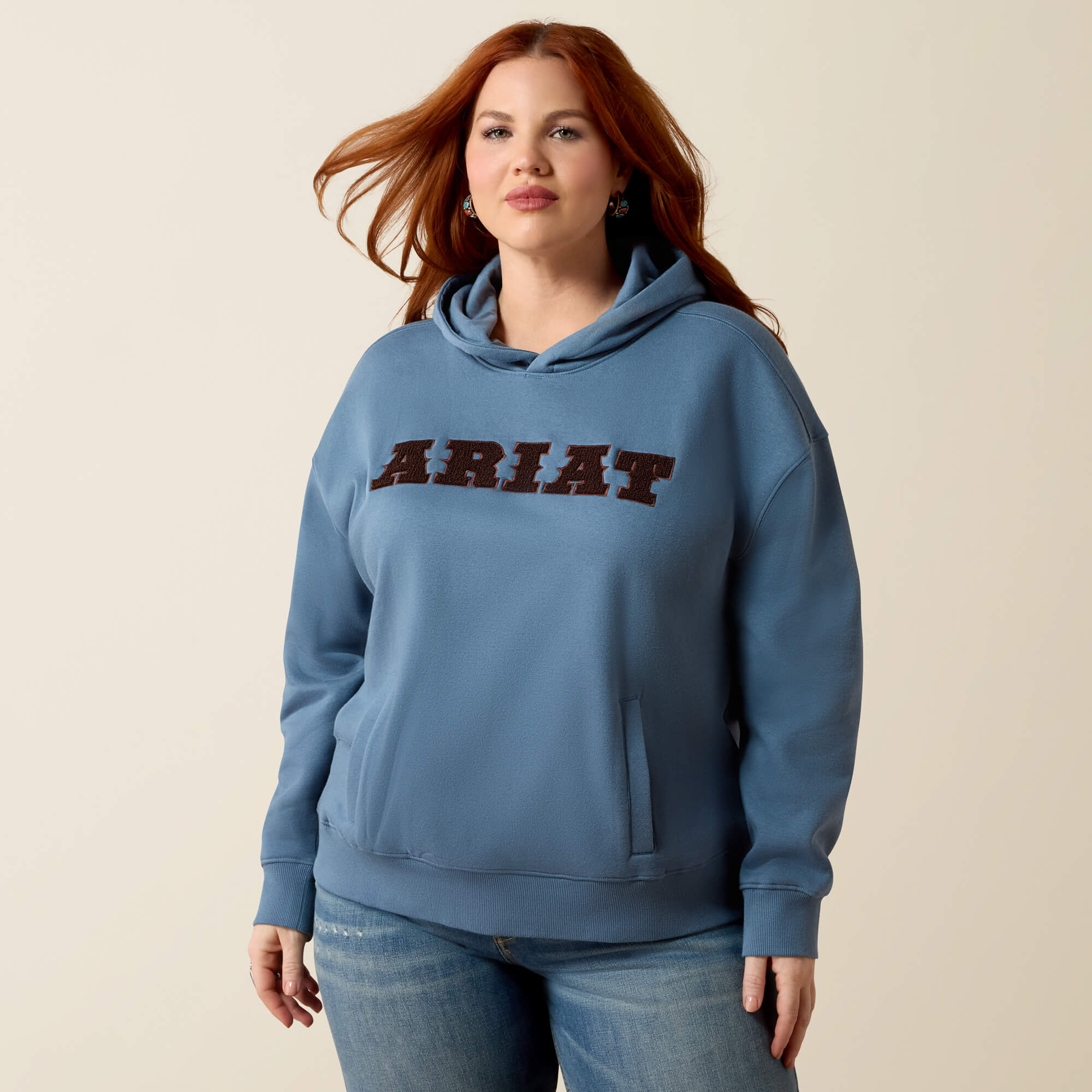Essential Hoodie Front Plus - OCEANVIEW