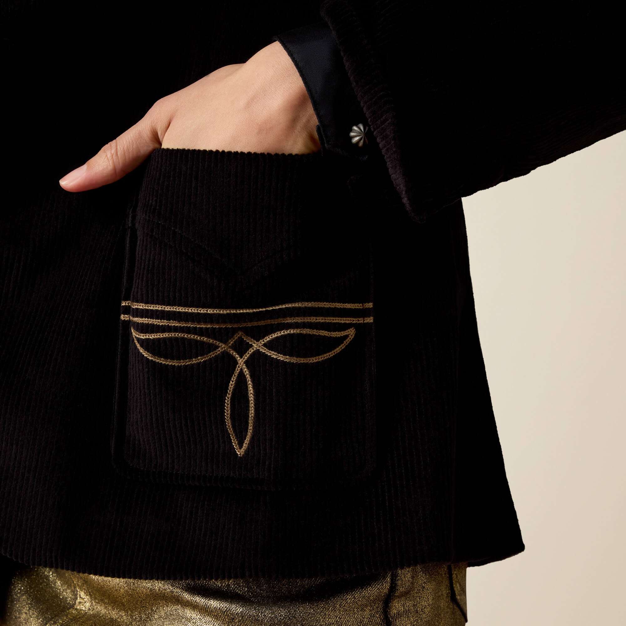 Charles Blazer 02 - BLACK