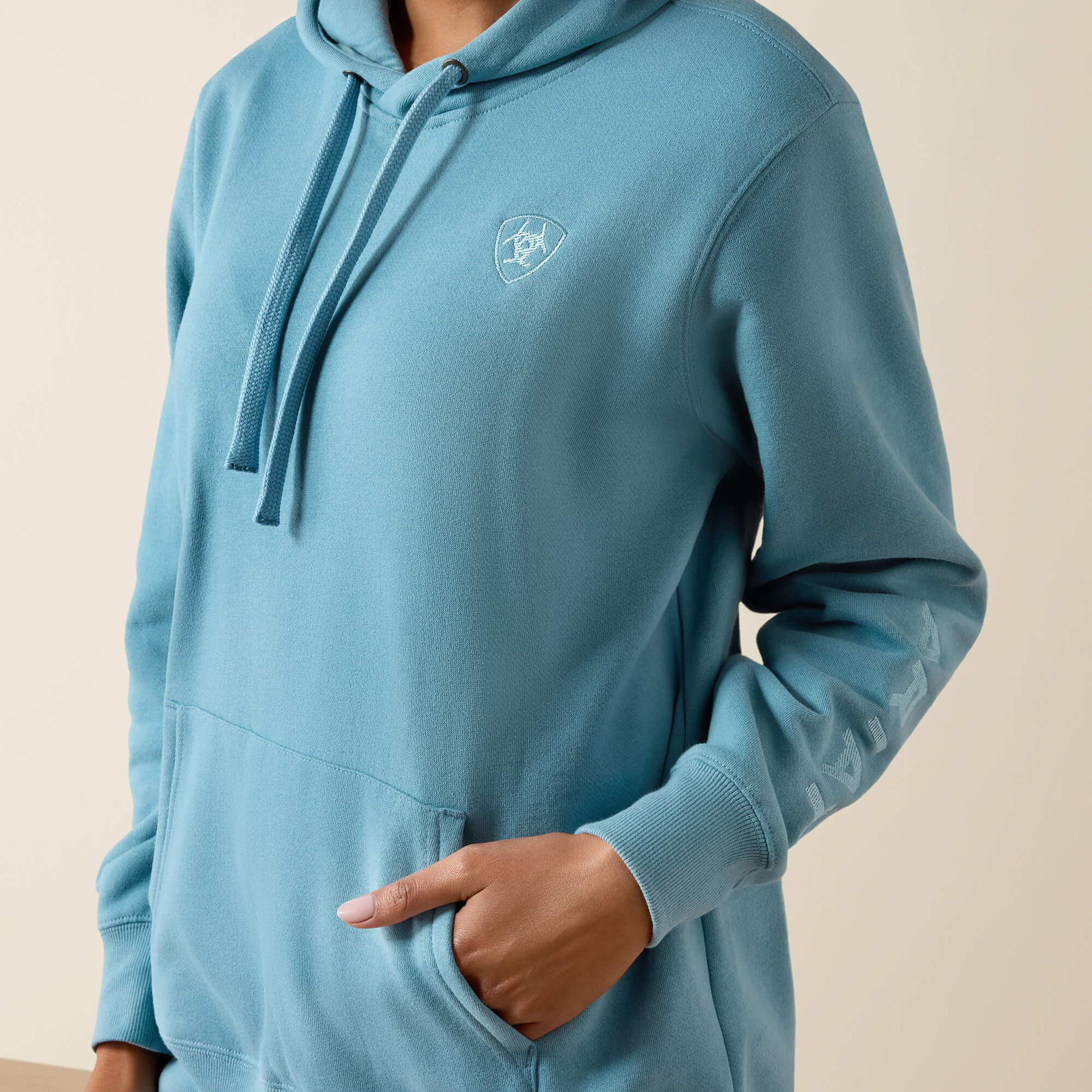 Ariat Logo 2.0 Hoodie 01 - ADRIATIC BLUE