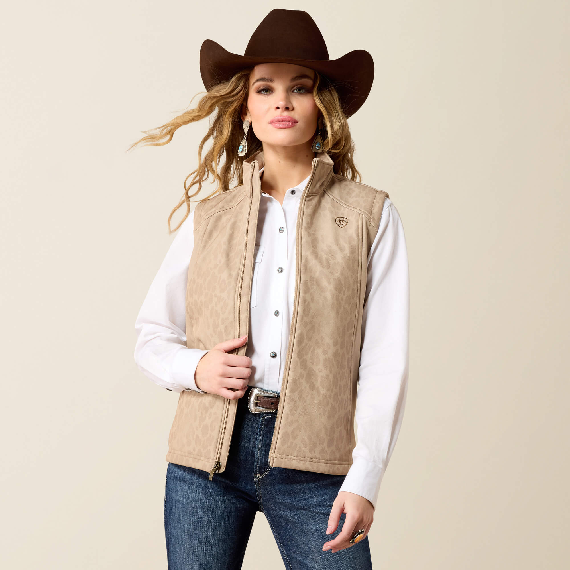 Ariat Logo Softshell Print Vest Front - FADED LEOPARD