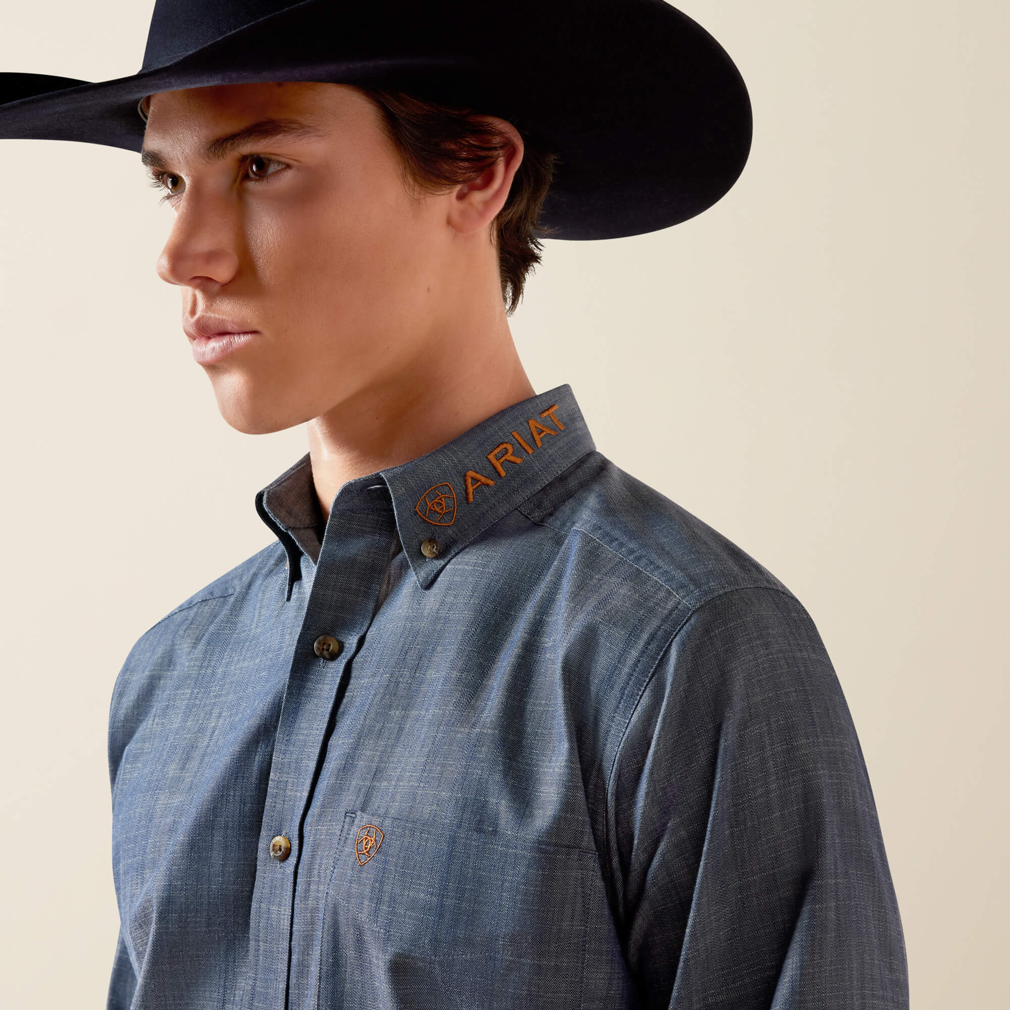 Team Logo Twill Fitted Shirt 01 - CHAMBRAY BLUE|SADDLE BROWN