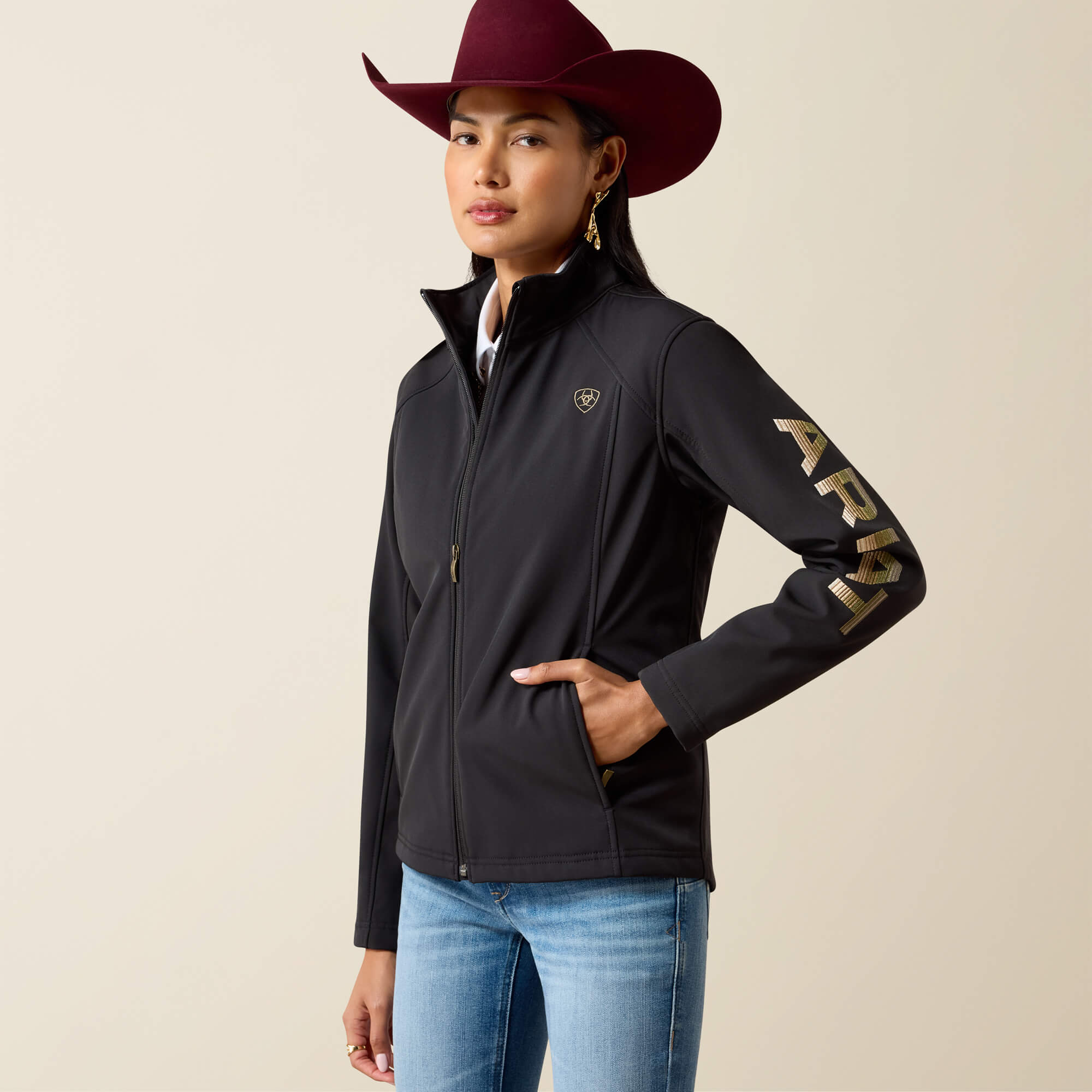 Ariat Logo Softshell Jacket Front - BLACK|STONEWALL