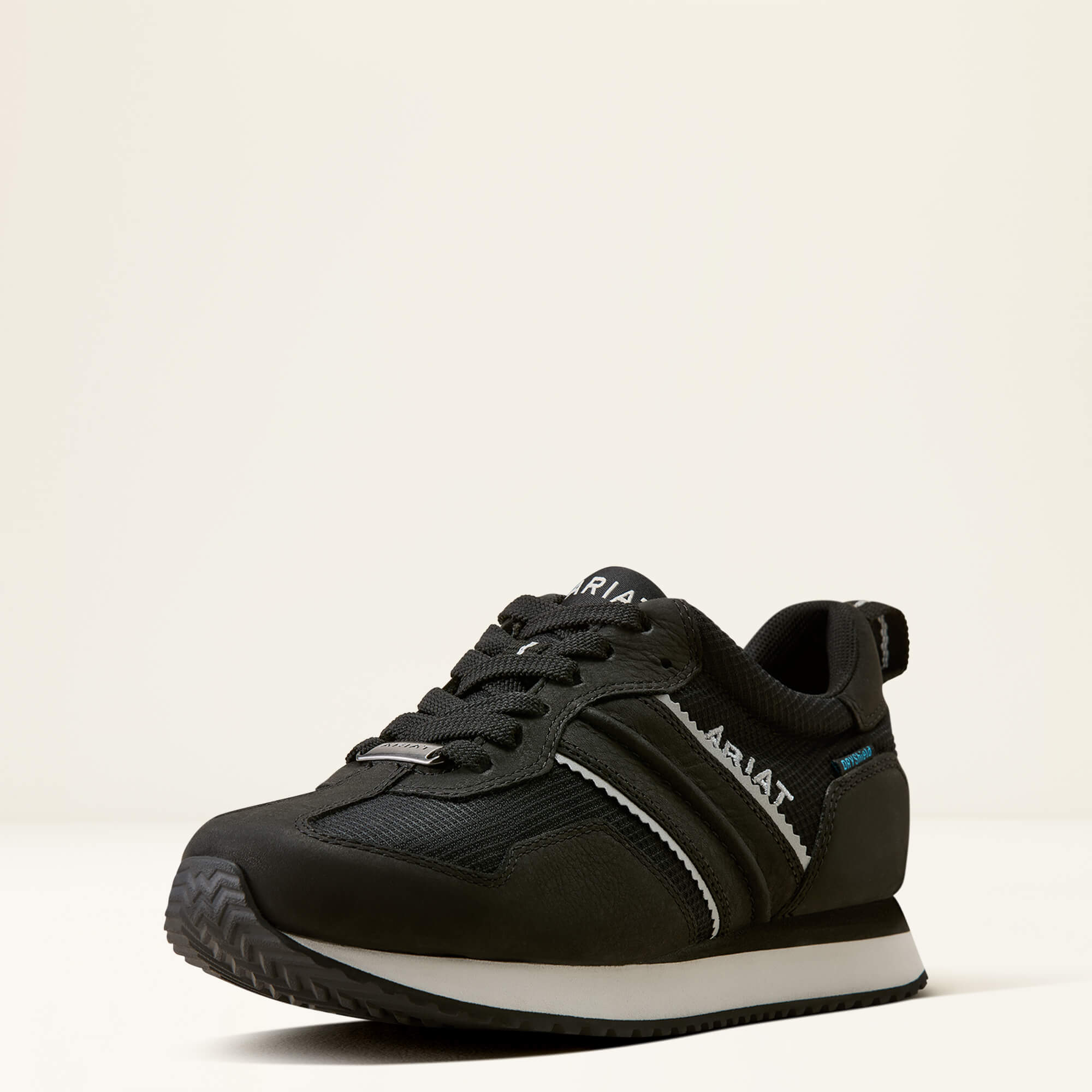 Ranch Runner Waterproof Shoe 3-4 Front - CARBON BLACK