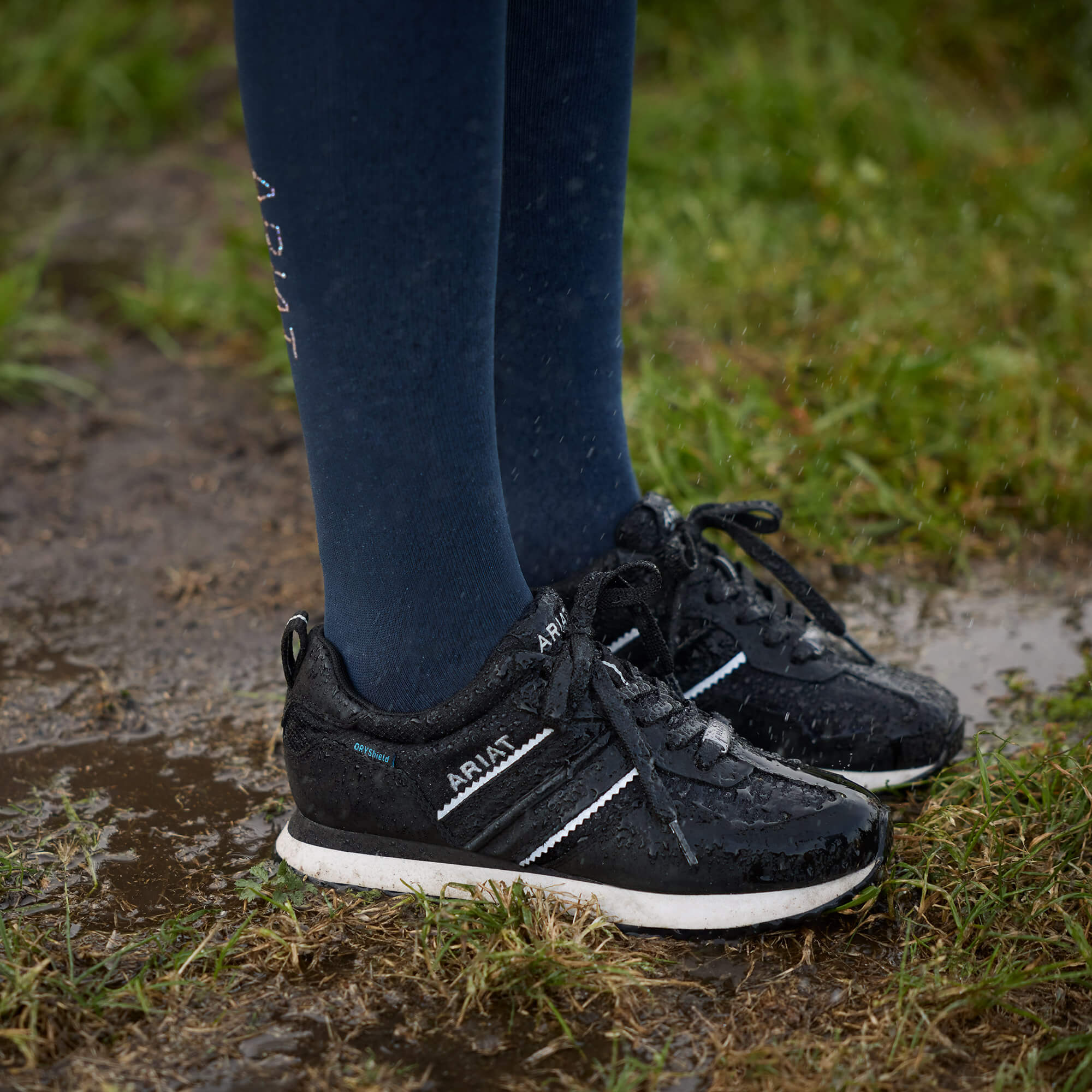 Ranch Runner Waterproof Shoe Lifestyle - CARBON BLACK
