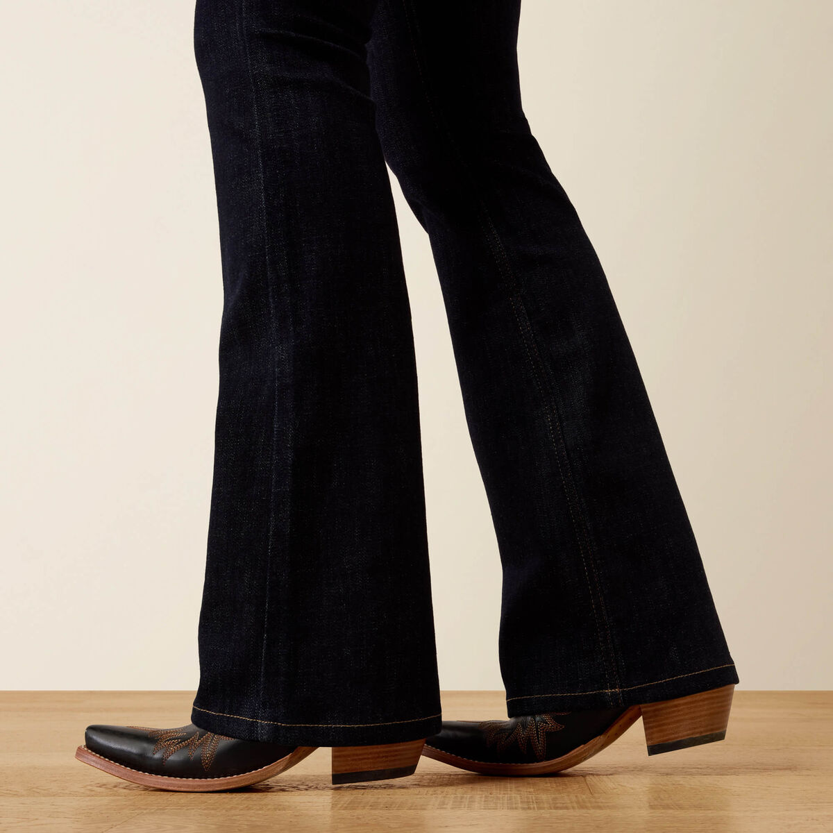 High Rise Quinn Boot Cut Jeans - Rinse