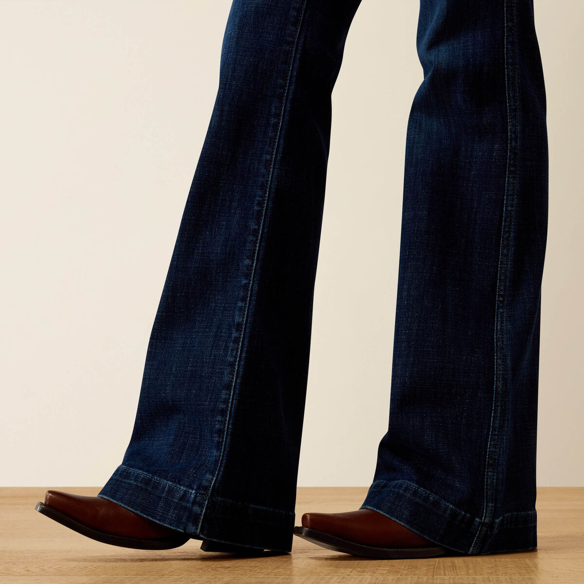 High Rise Avani Slim Trouser Jeans - Salinas