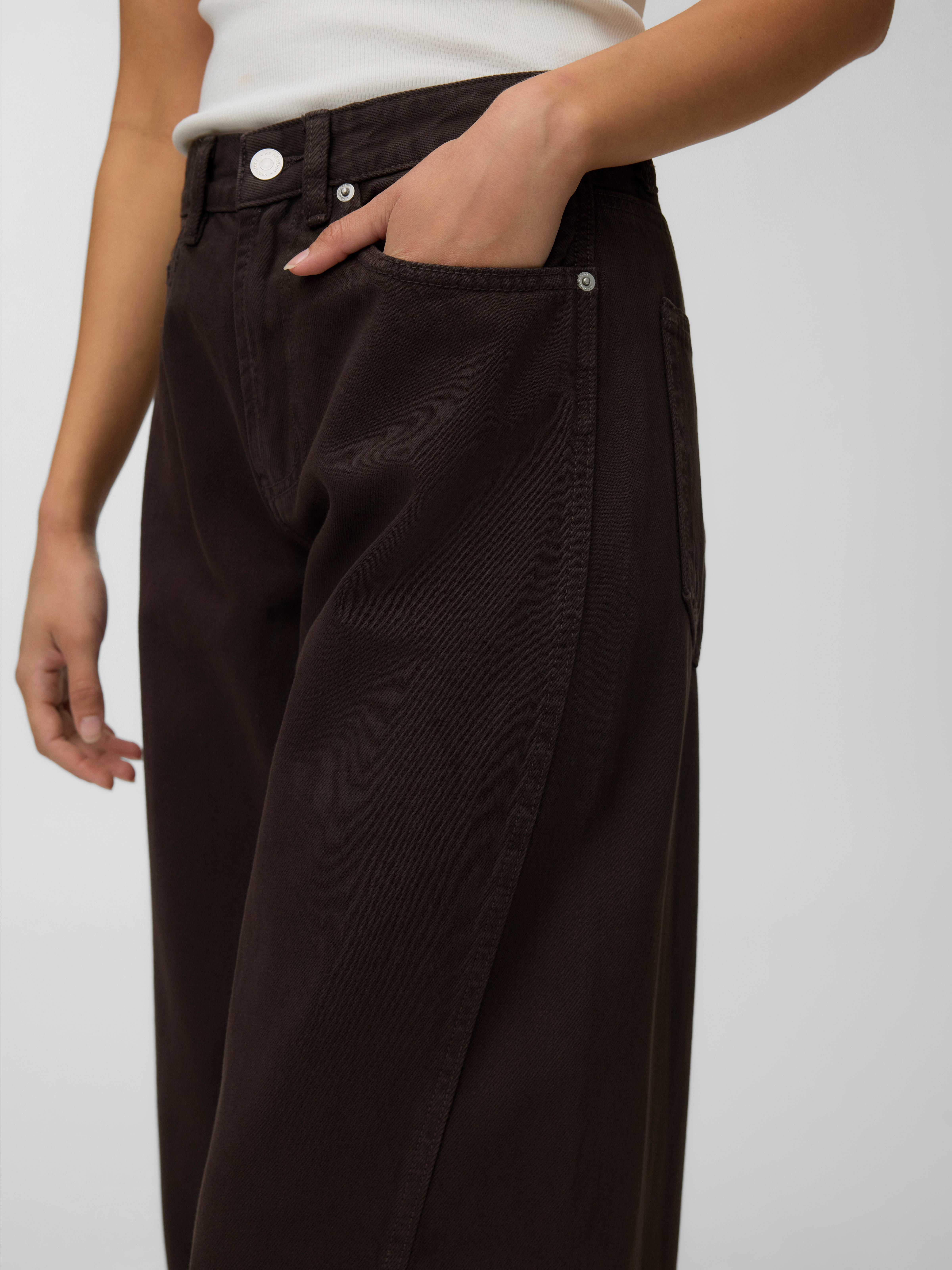 VMZOE Mid rise Barrel Fit Jeans - Chocolate Torte