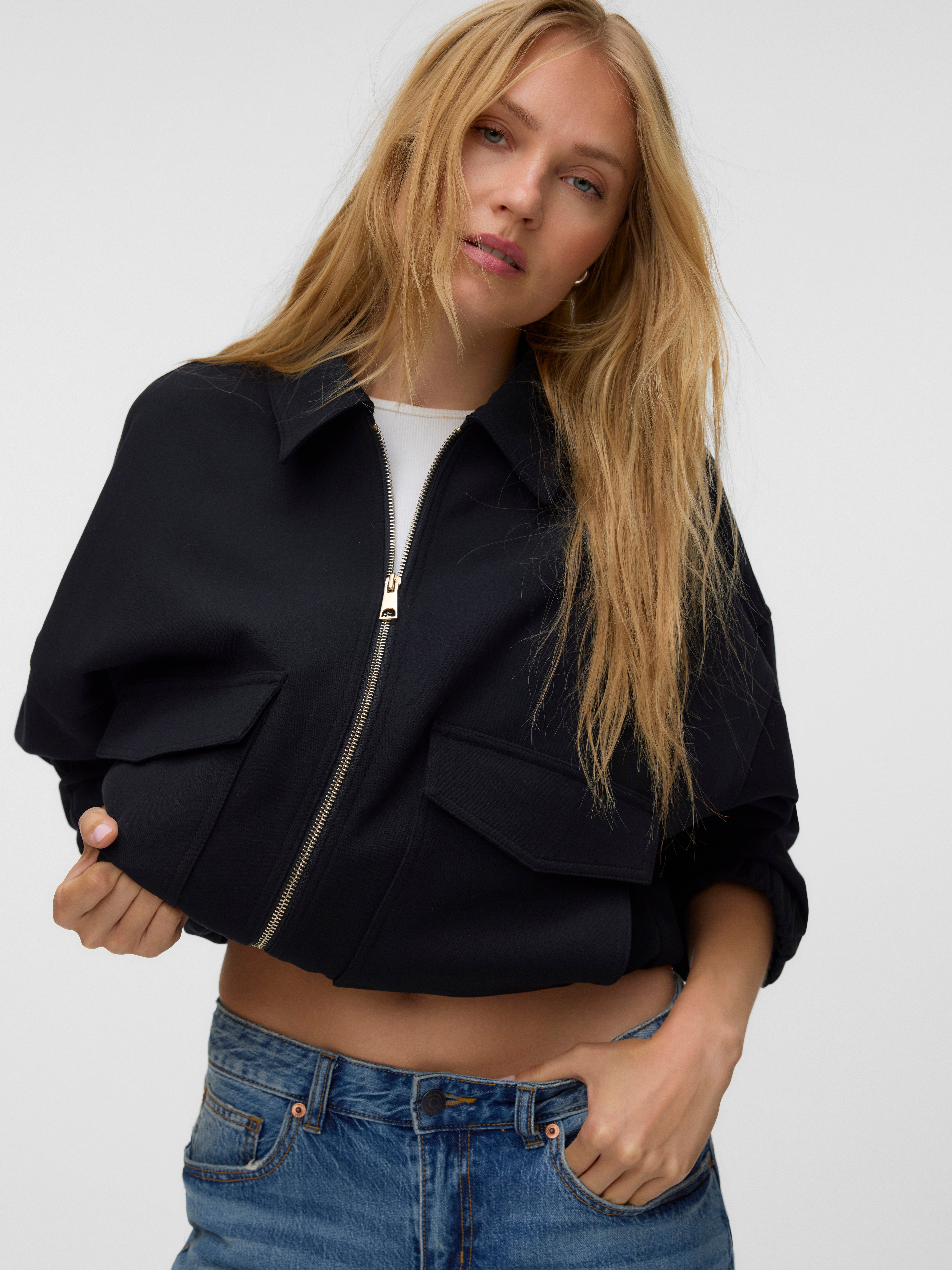 VMOLIVIA Light Jacket - Black