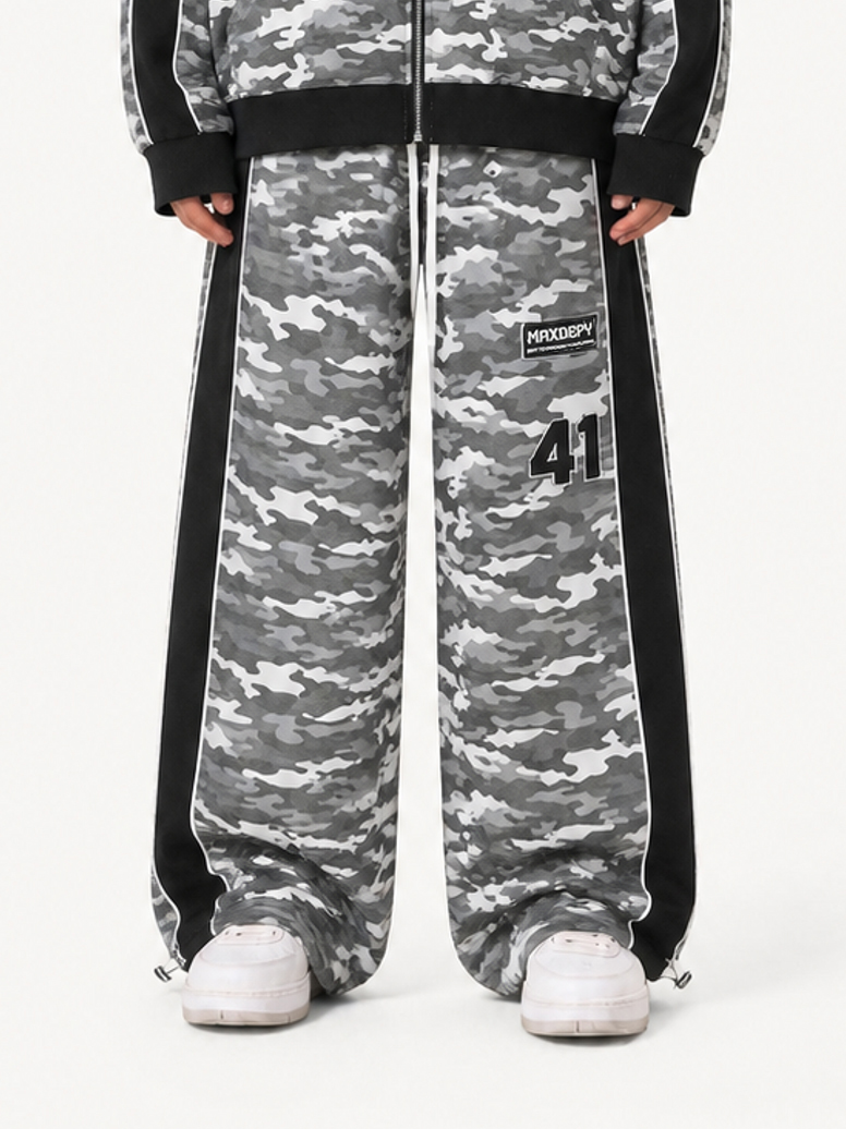 OYL-Lab Camo Contrast Panel Baggy Pants