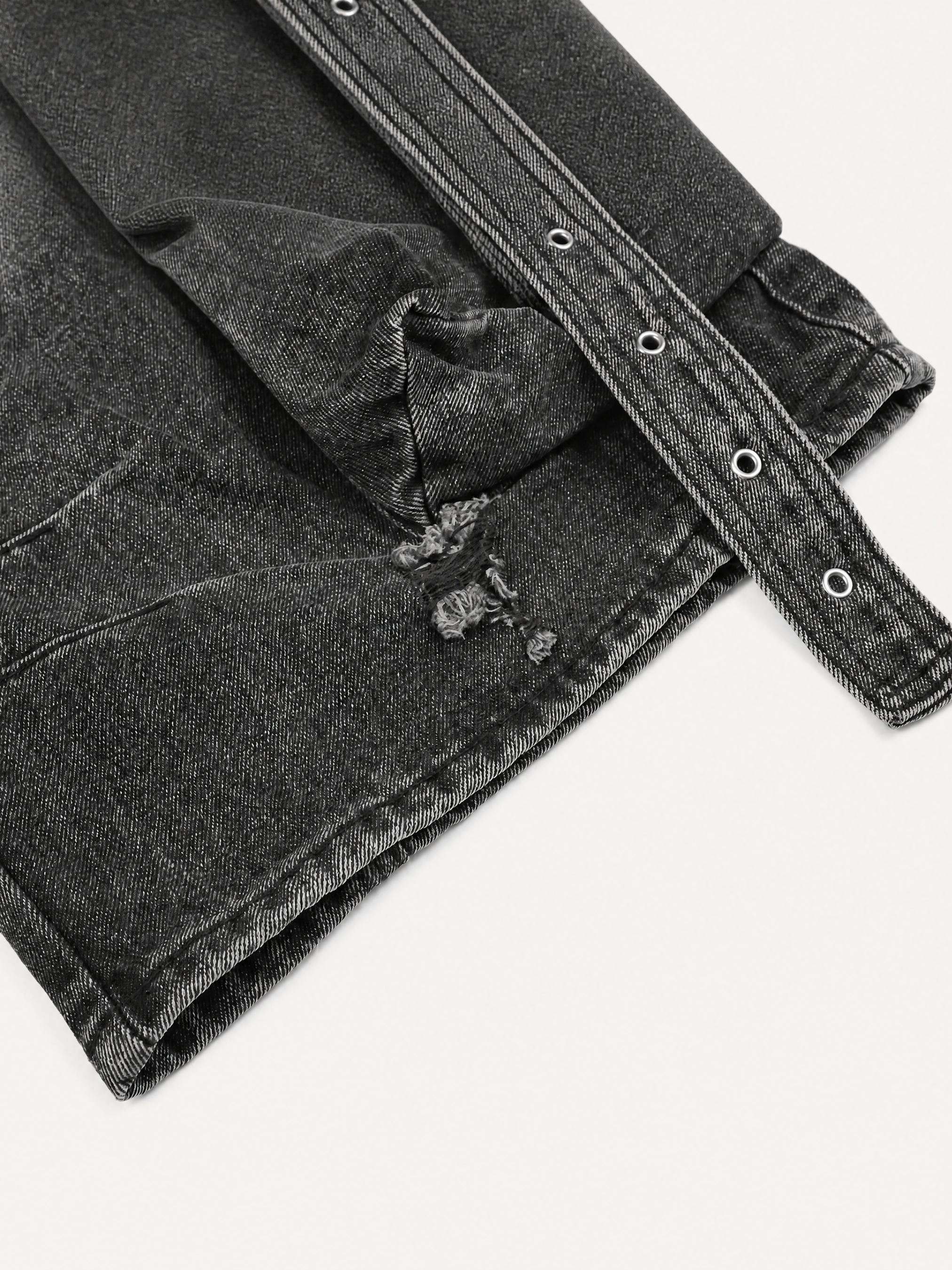 [Copy][Copy]OYL-Lab Star Patch Washed Denim Jorts
