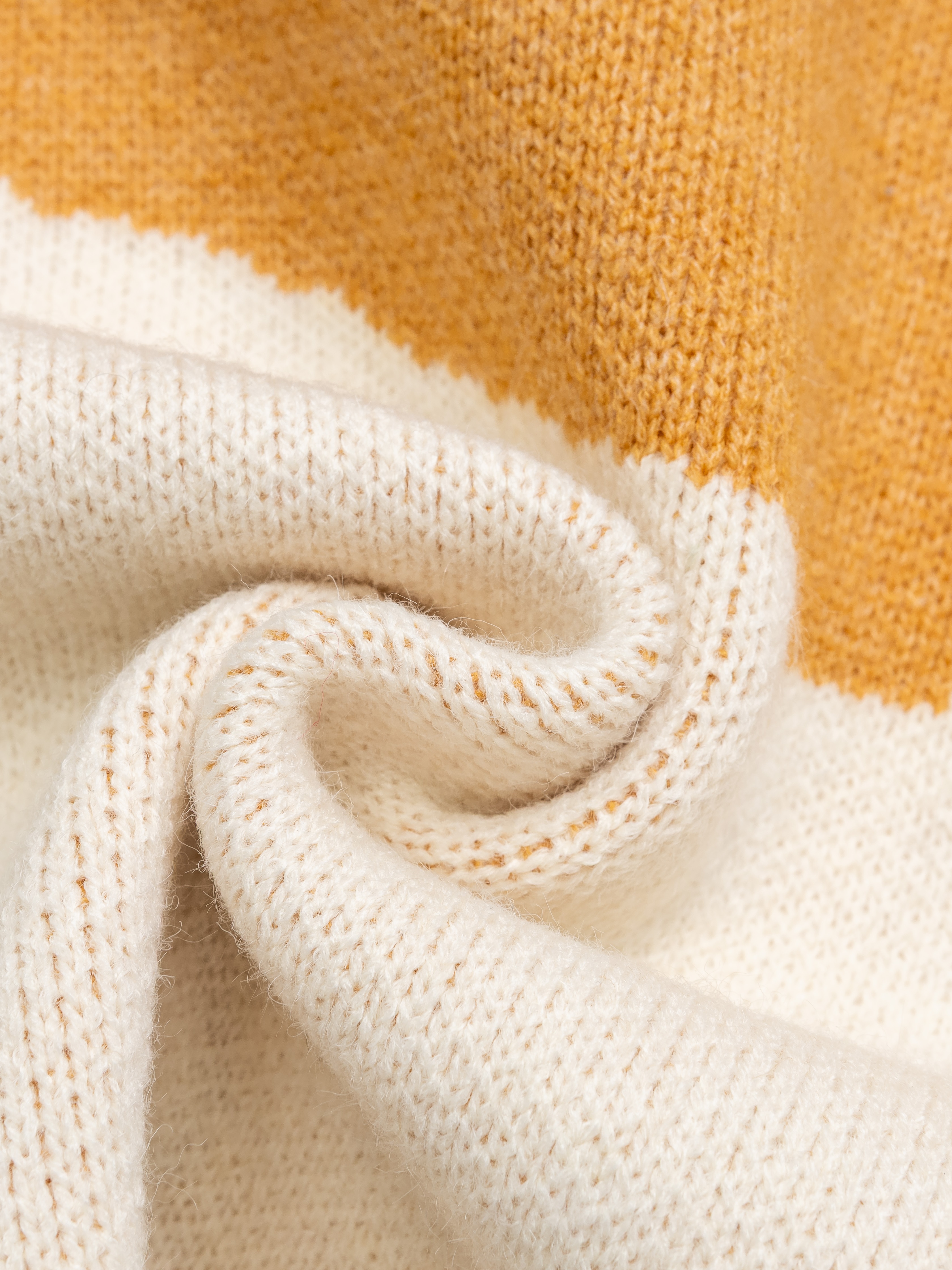 OYL-Lab Lazy Cat Jacquard  Sweater