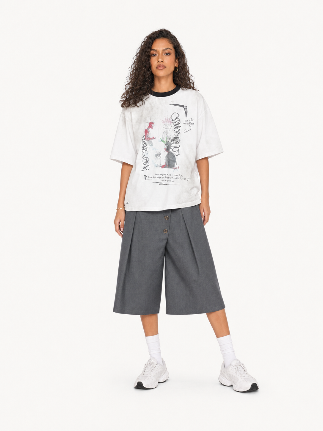 OYL-Lab Pleated Bermuda Shorts