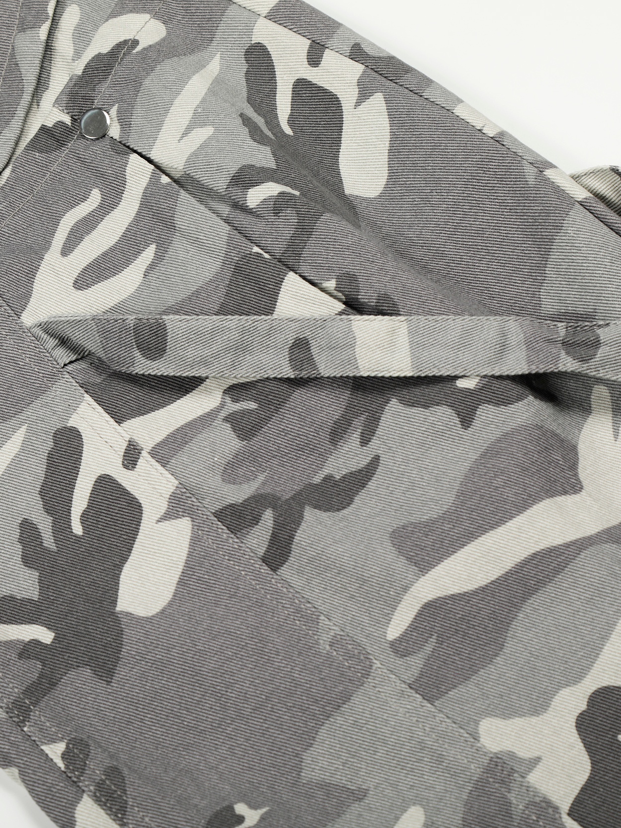 OYL-Lab Camouflage Strap Detail Cargo Pants