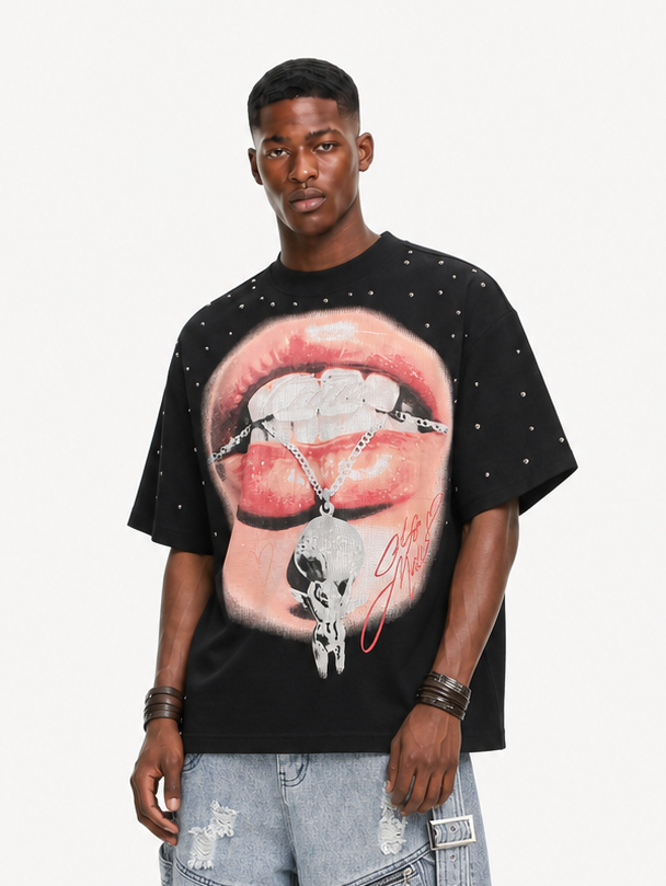 OYL-Lab Waffle Knit Lips Skull Graphic Tee