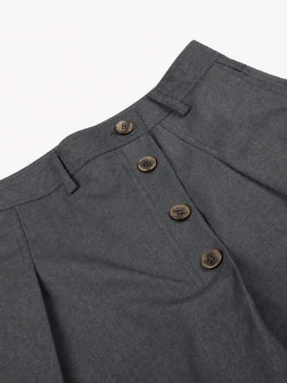OYL-Lab Pleated Bermuda Shorts