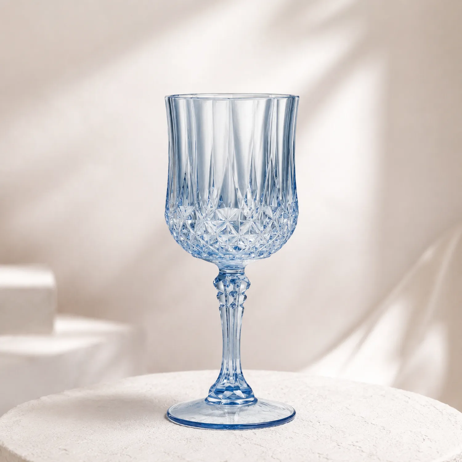 Calice da Vino Blu con Design Intagliato Elegante-Pexvexia