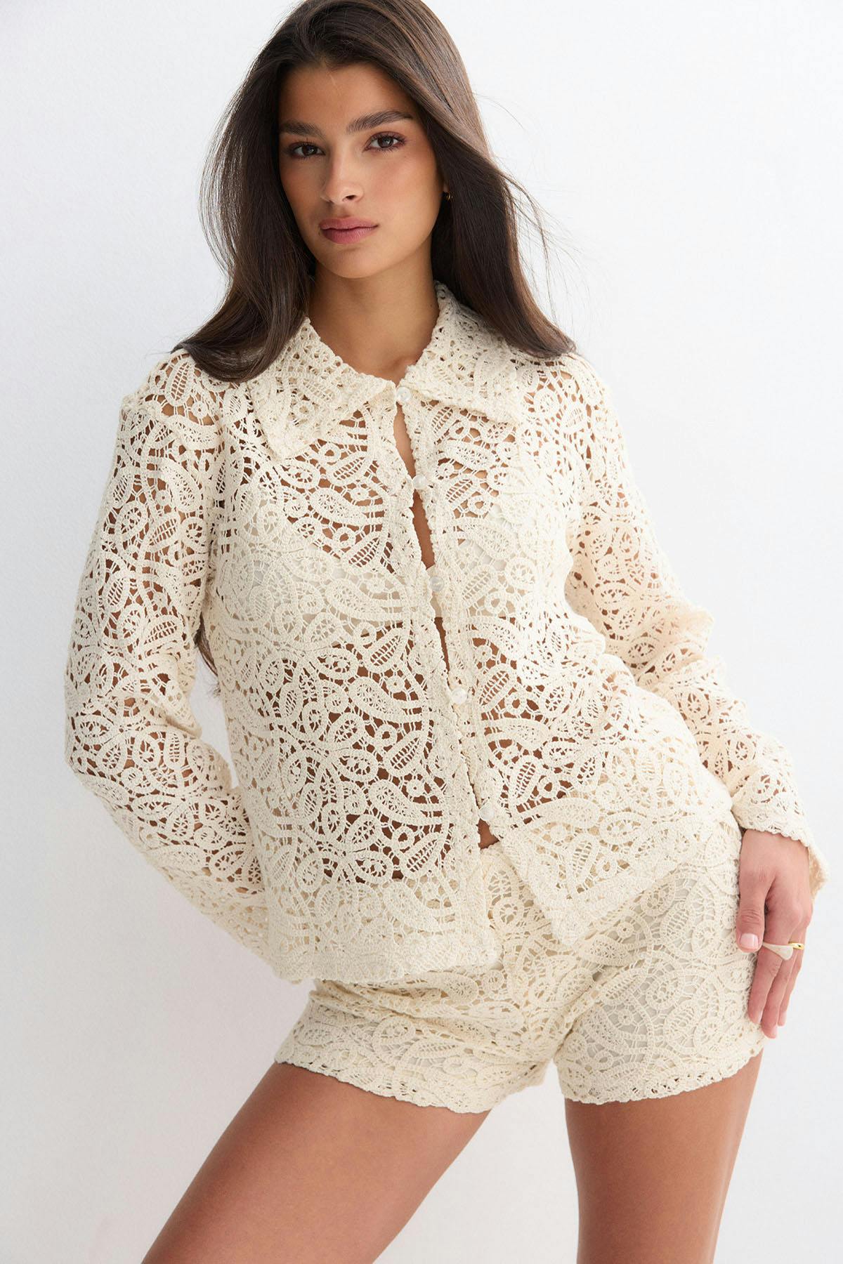Knitted crochet shirt - White
