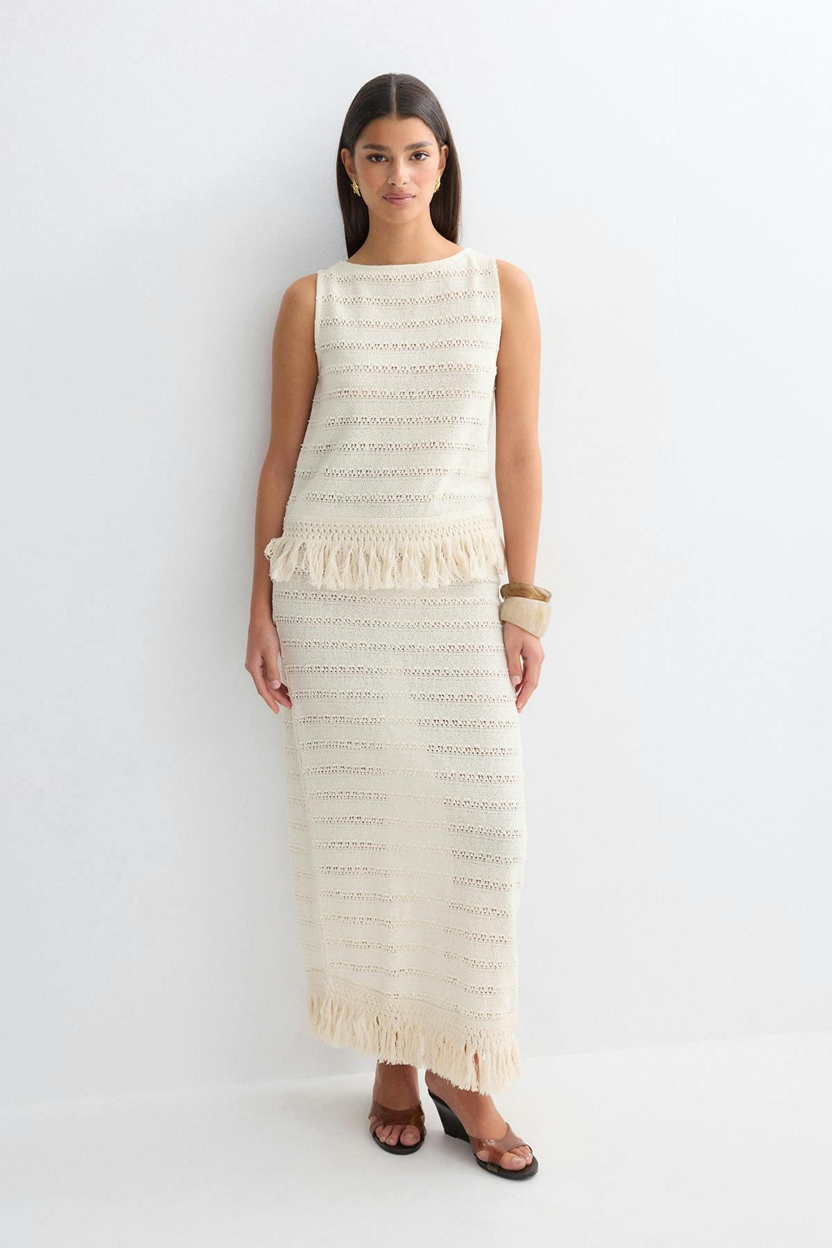 Crochet fringe skirt - White