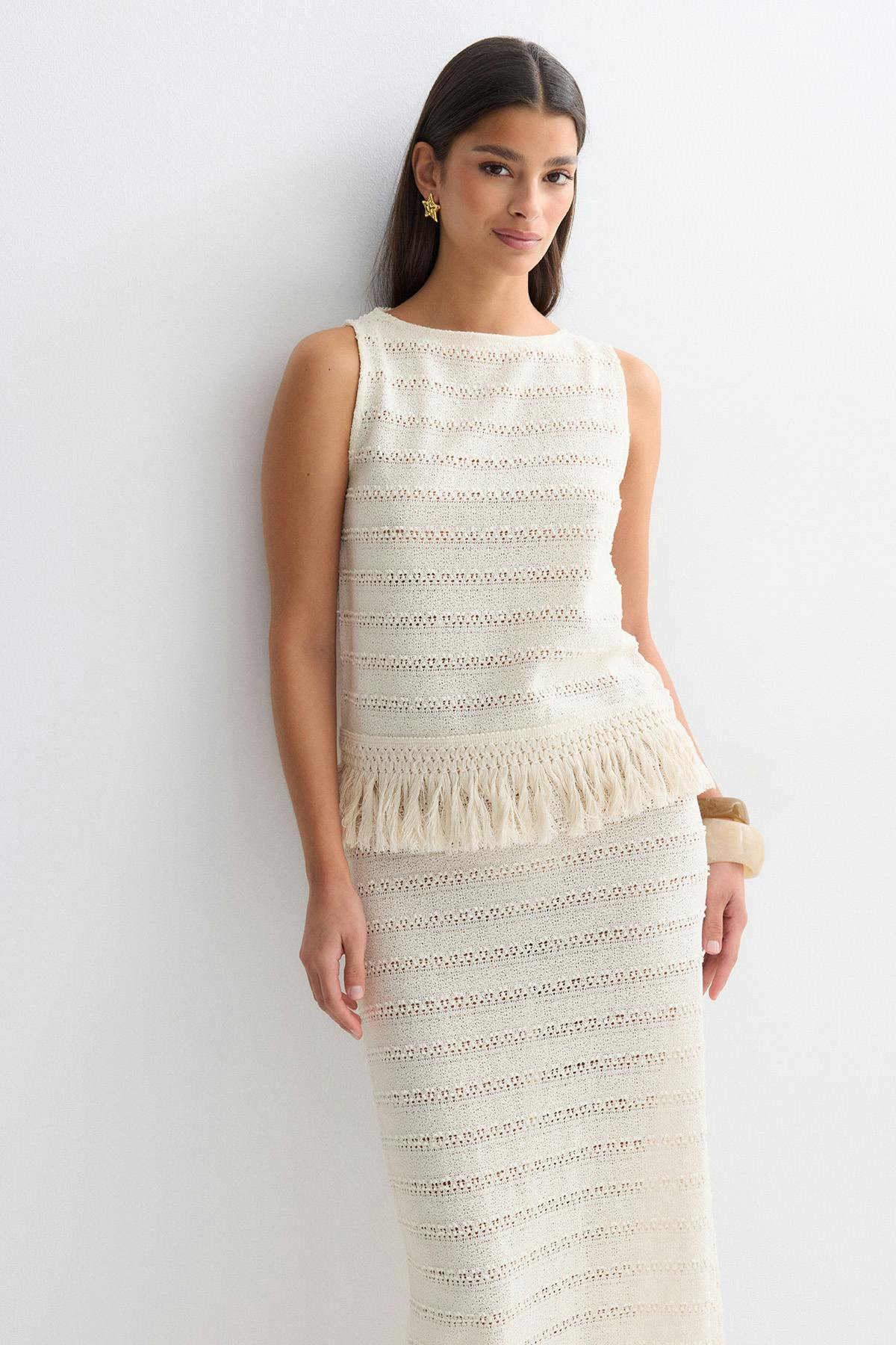 Crochet fringe top - White