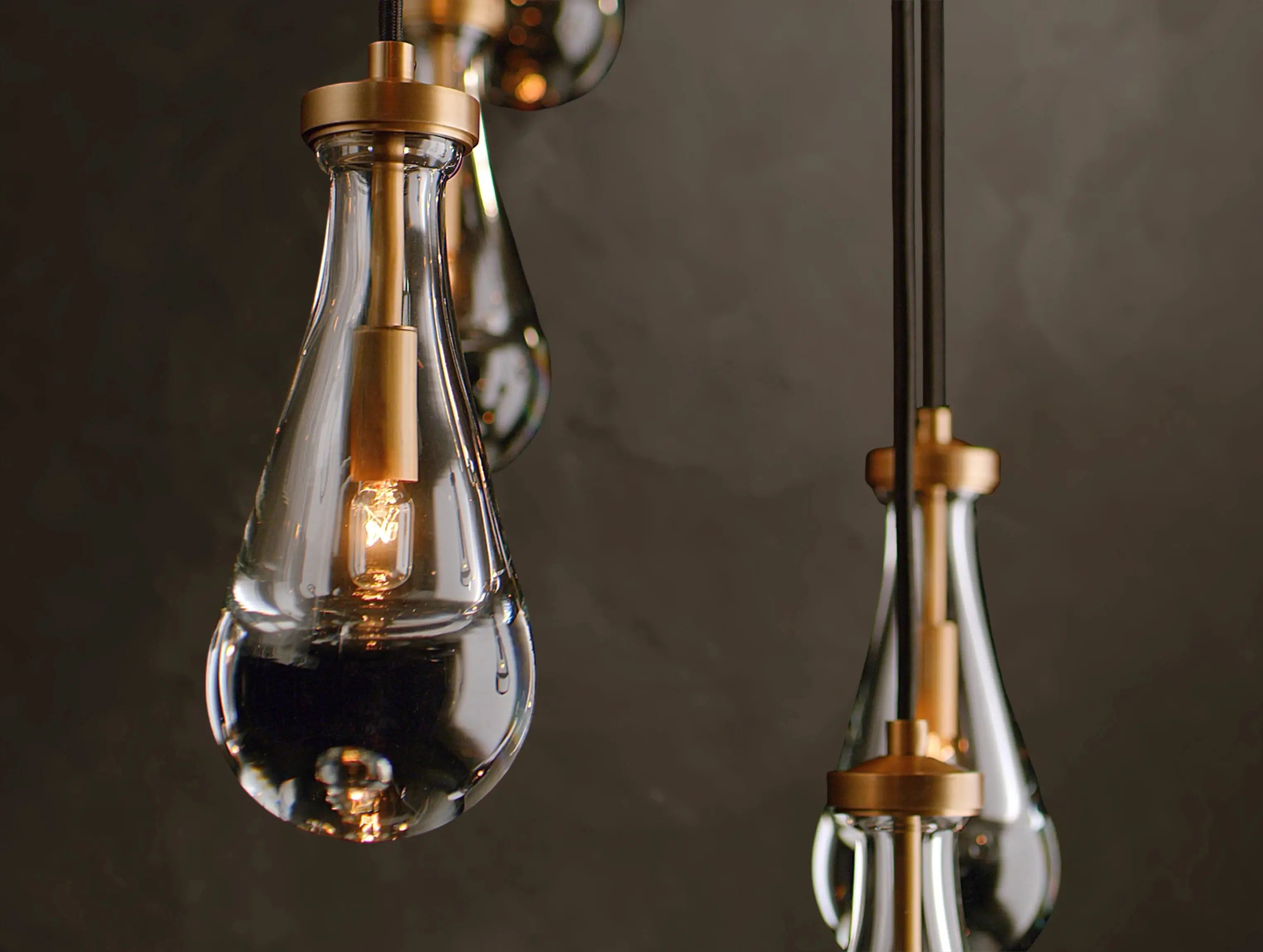 Rainfall Round Chandelier ZELNO LIGHTING