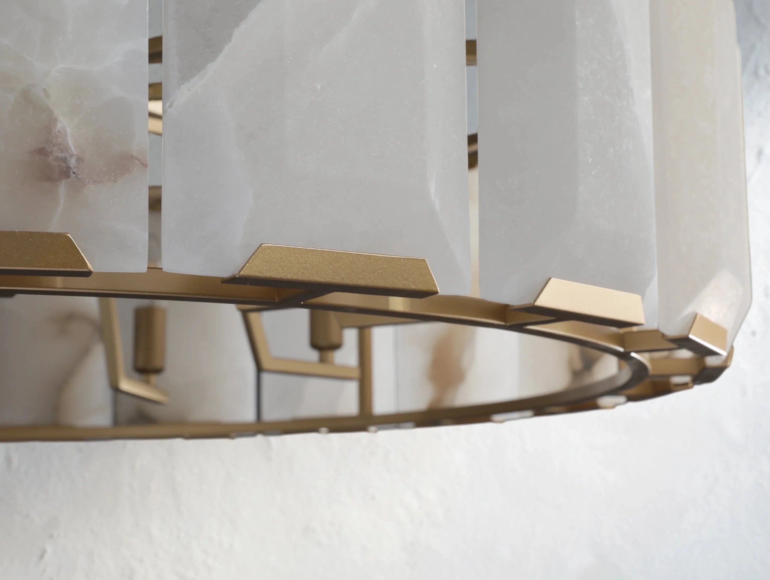 Valonne Calcite Round Chandelier ZELNO LIGHTING