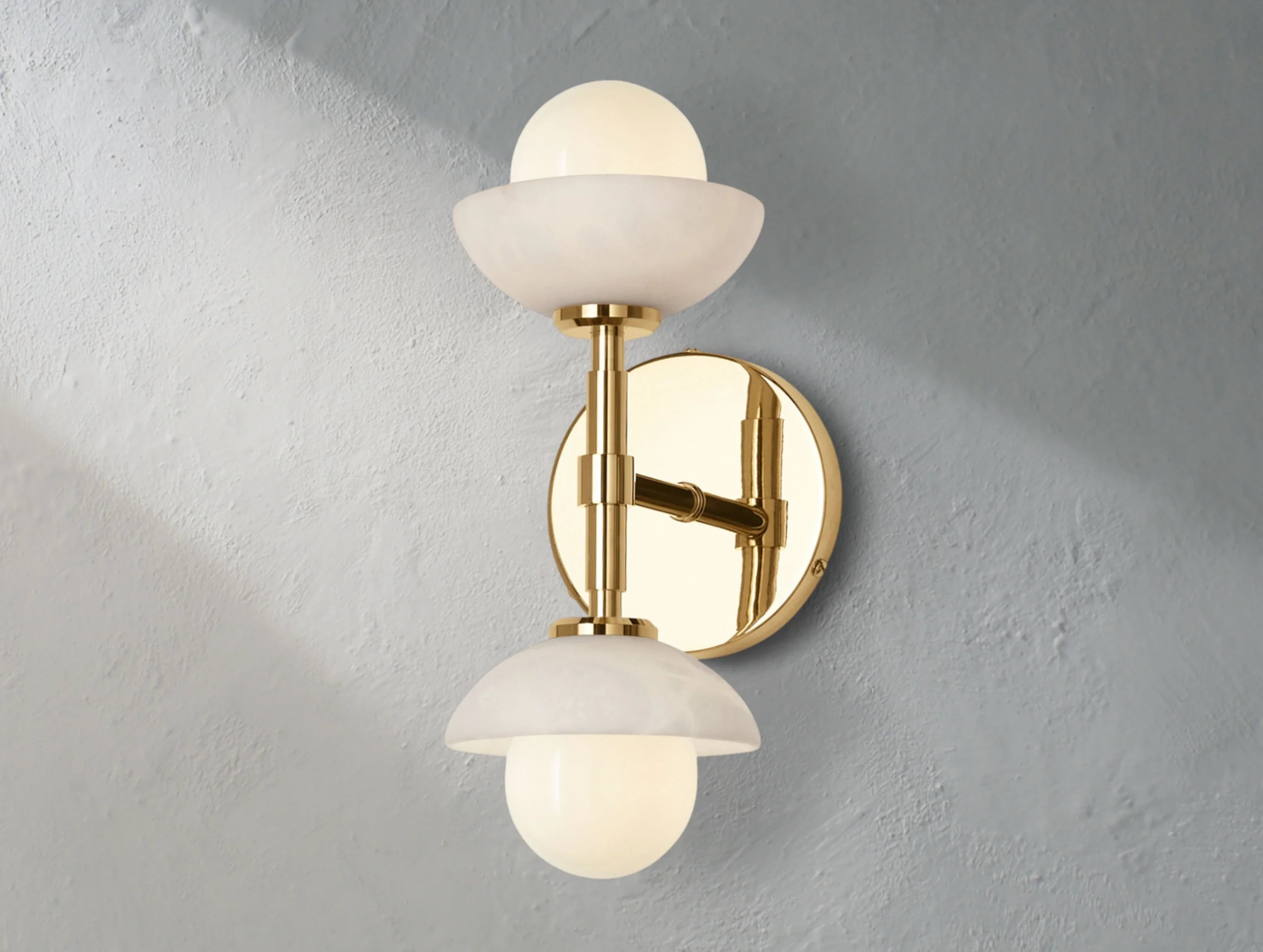 Greensh Linear Sconce - ZELNO LIGHTING