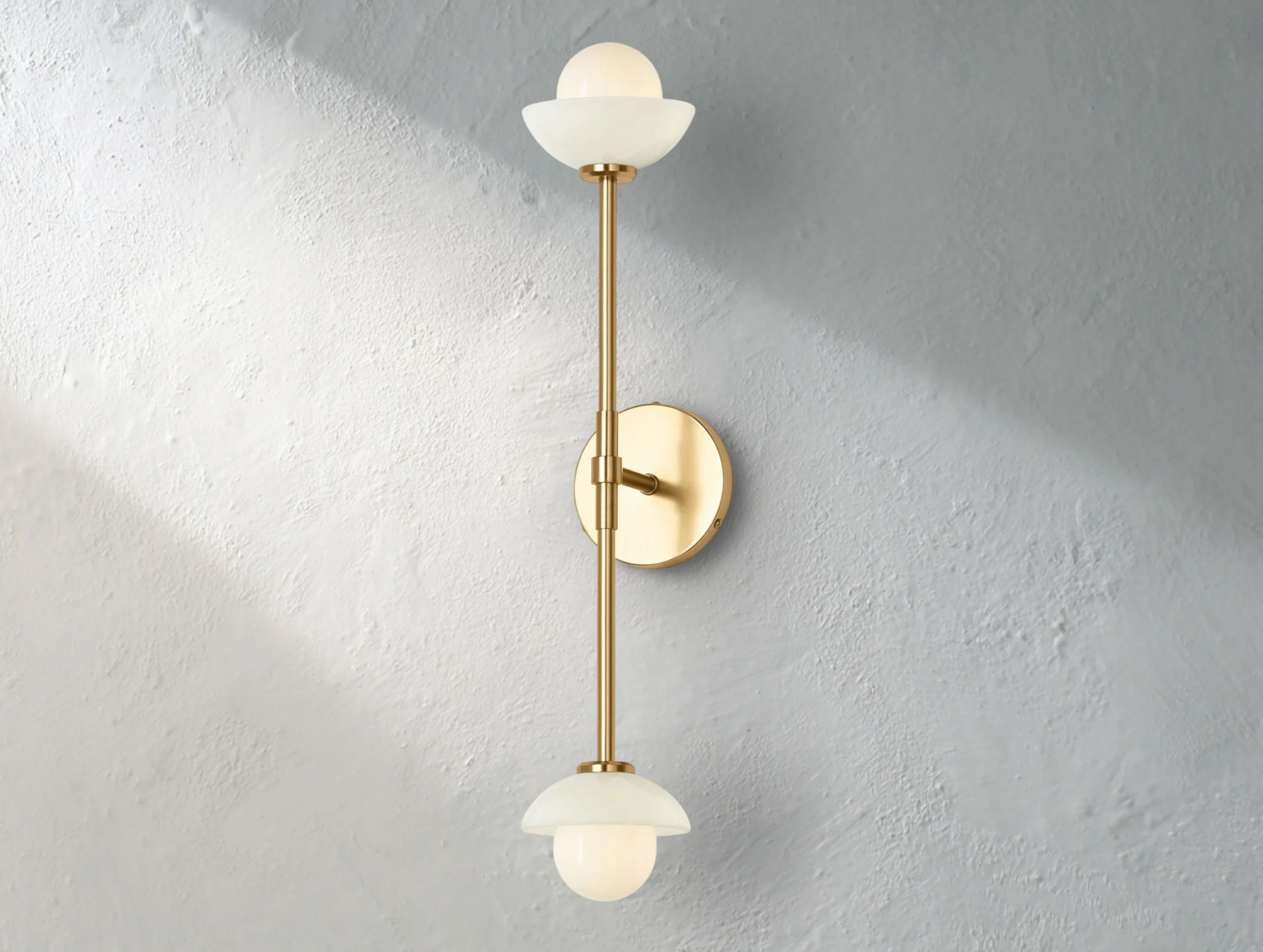 Greensh Linear Sconce - ZELNO LIGHTING