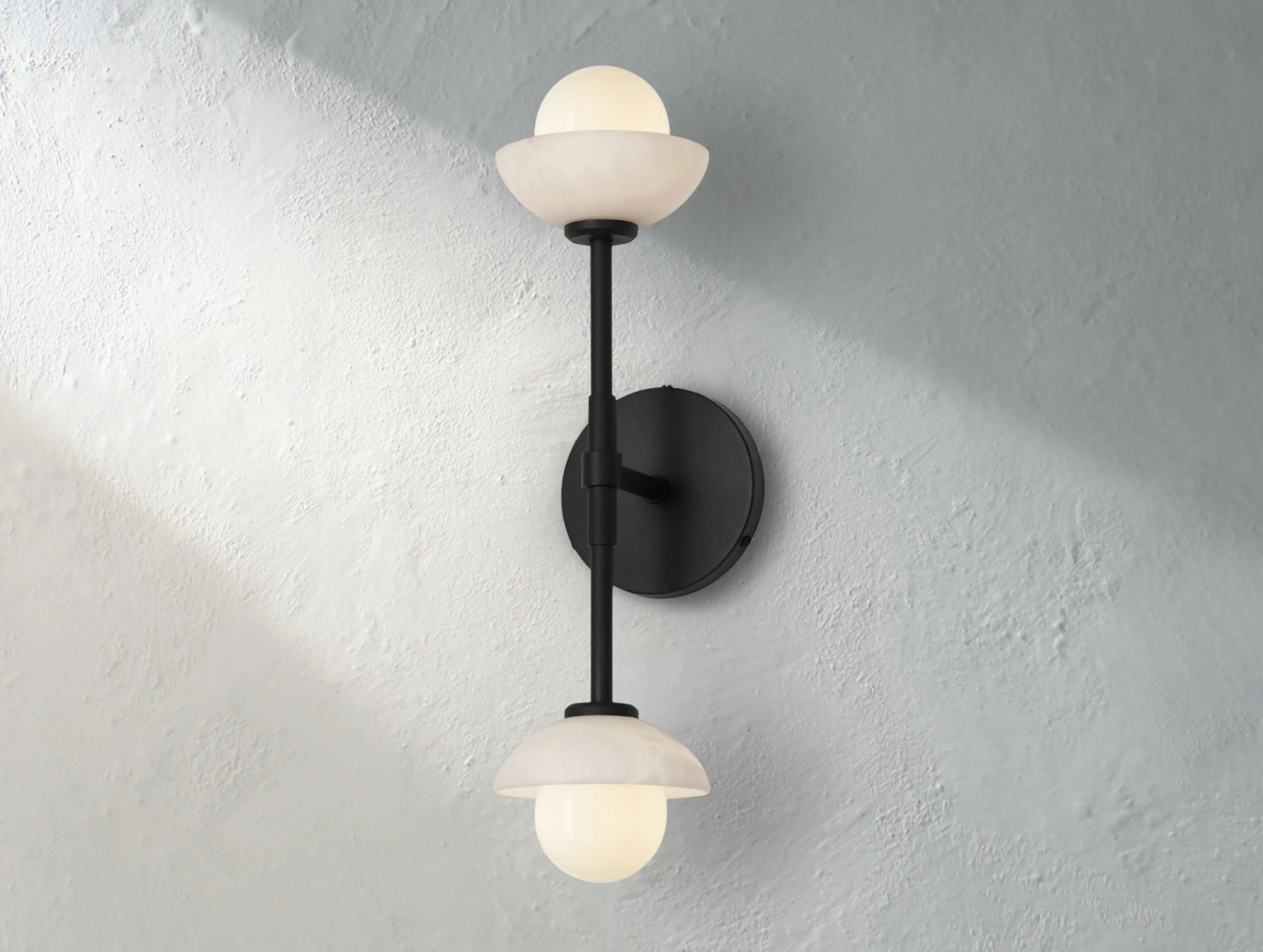 Greensh Linear Sconce - ZELNO LIGHTING