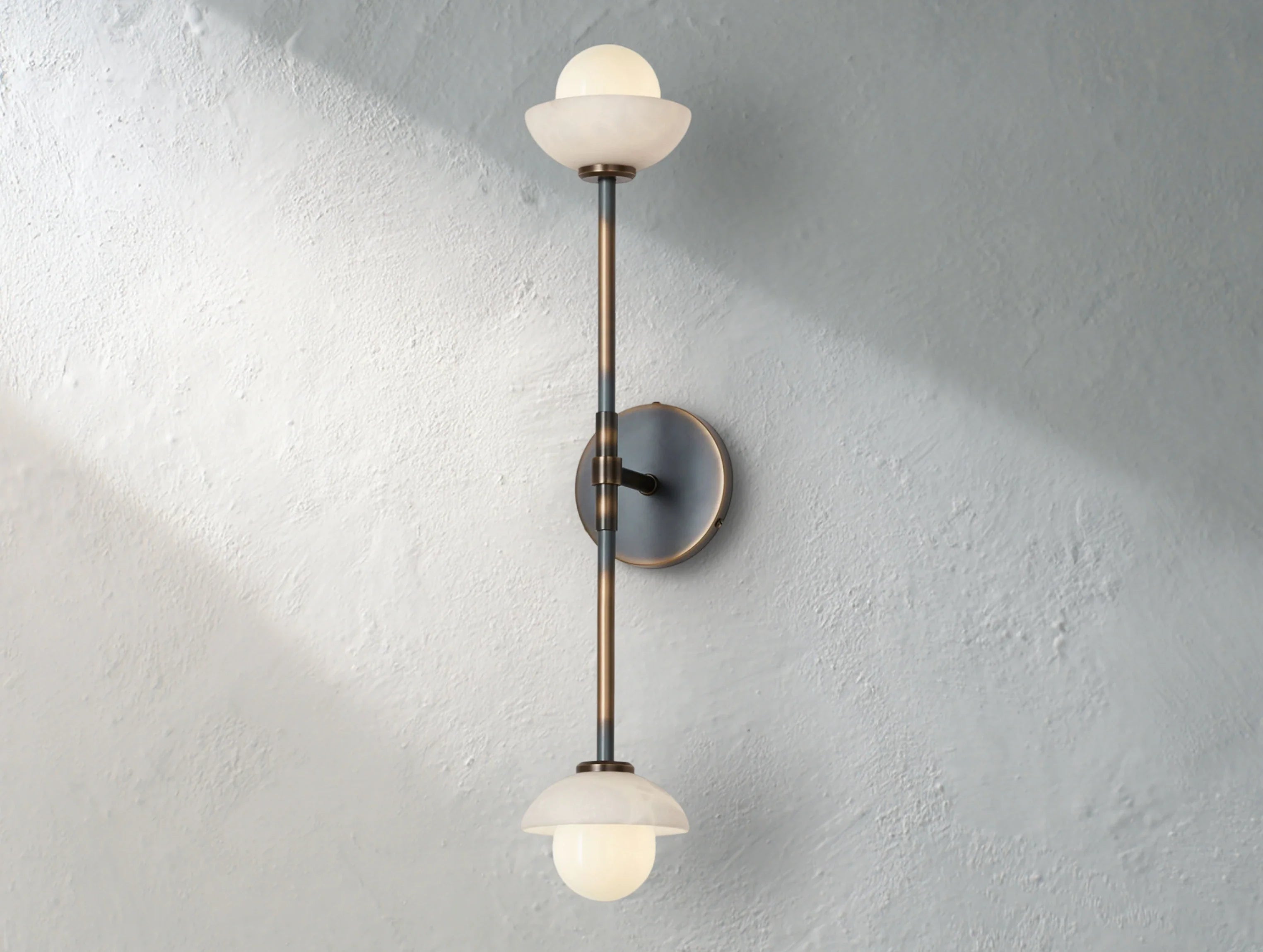 Greensh Linear Sconce - ZELNO LIGHTING
