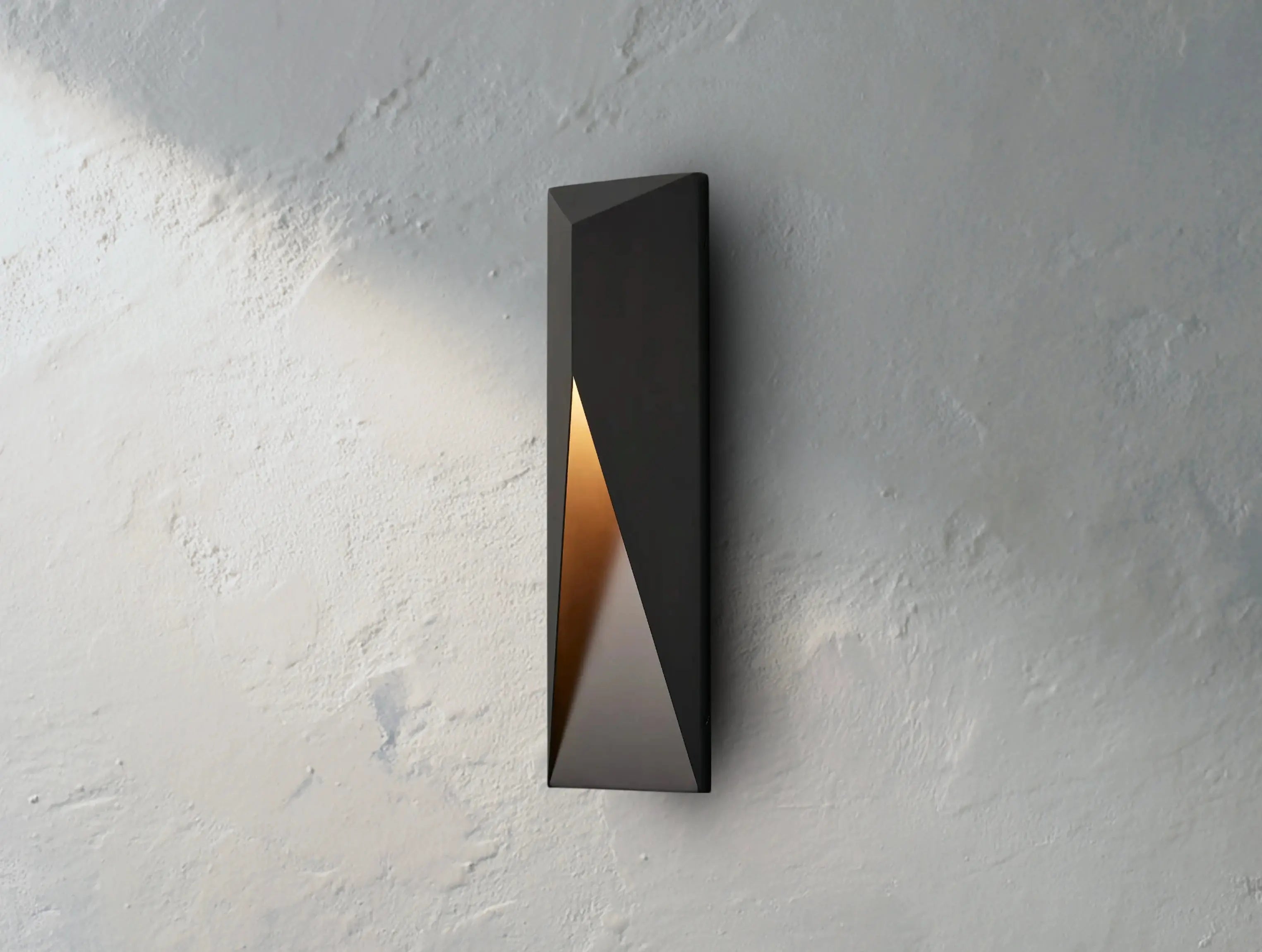 Davin Outdoor Sconce ZELNO LIGHTING