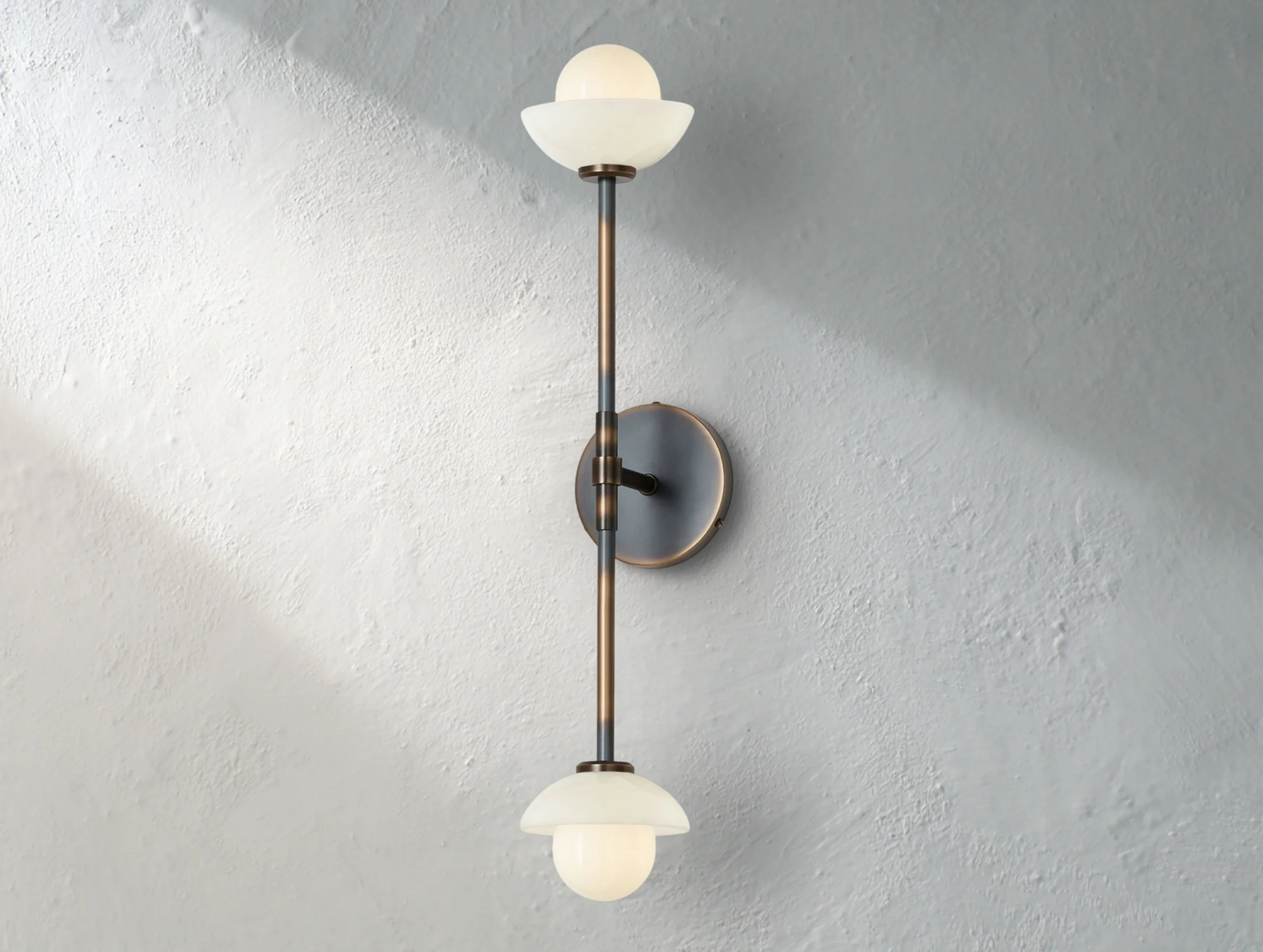 Greensh Linear Sconce - ZELNO LIGHTING