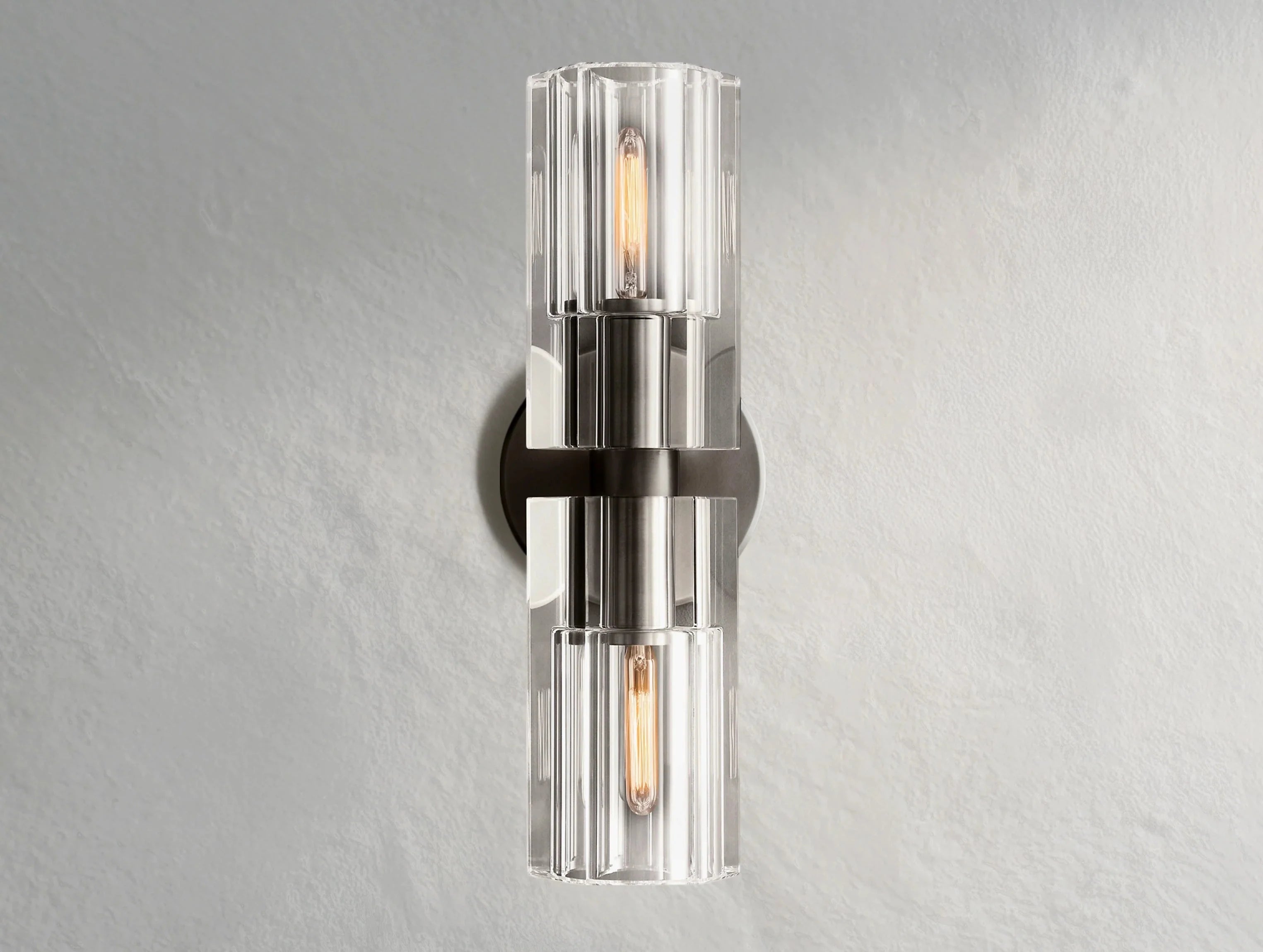 Gearra Linear Sconce ZELNO LIGHTING