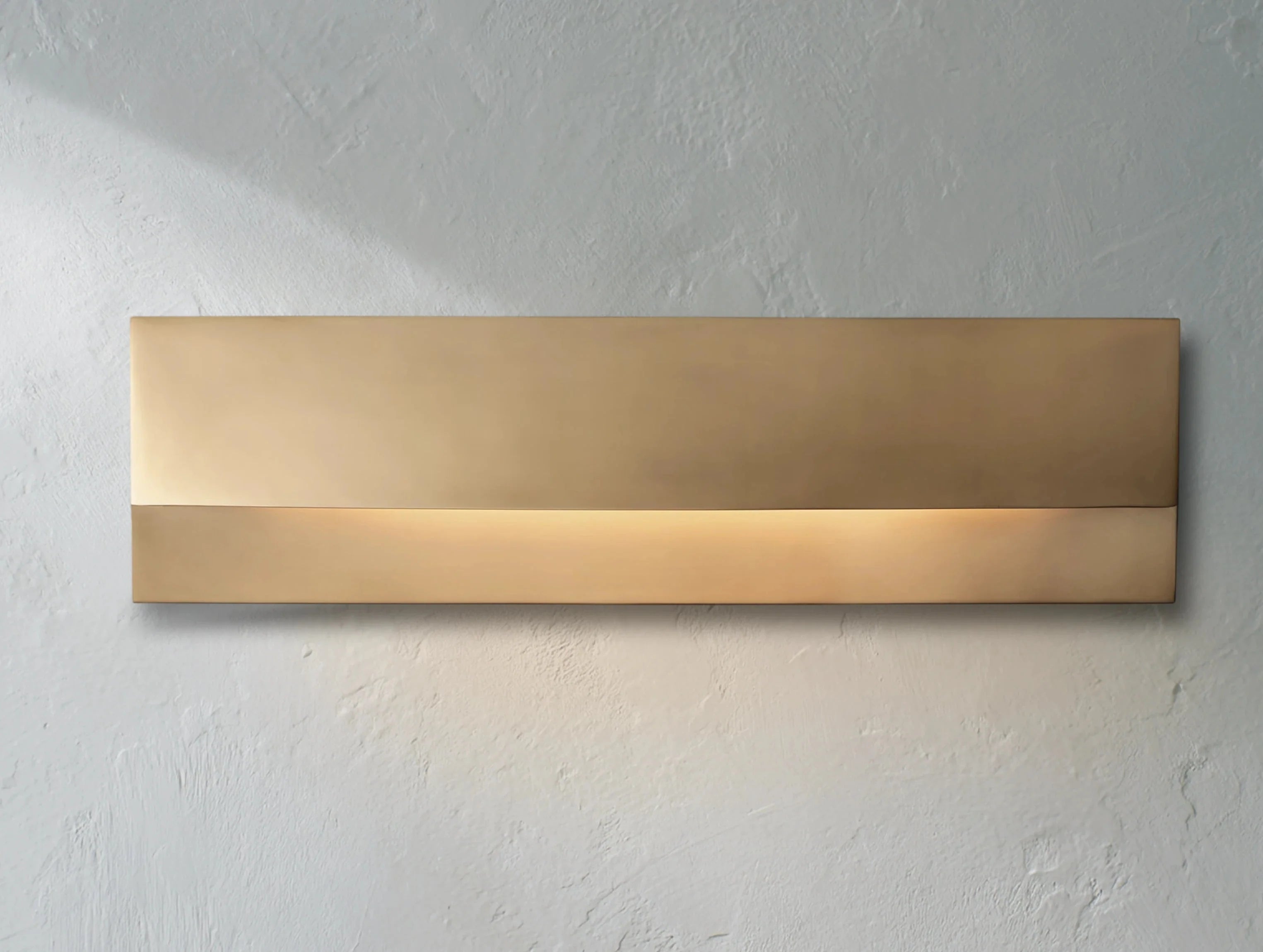 Taga Horizontal Rectangular Sconce ZELNO LIGHTING