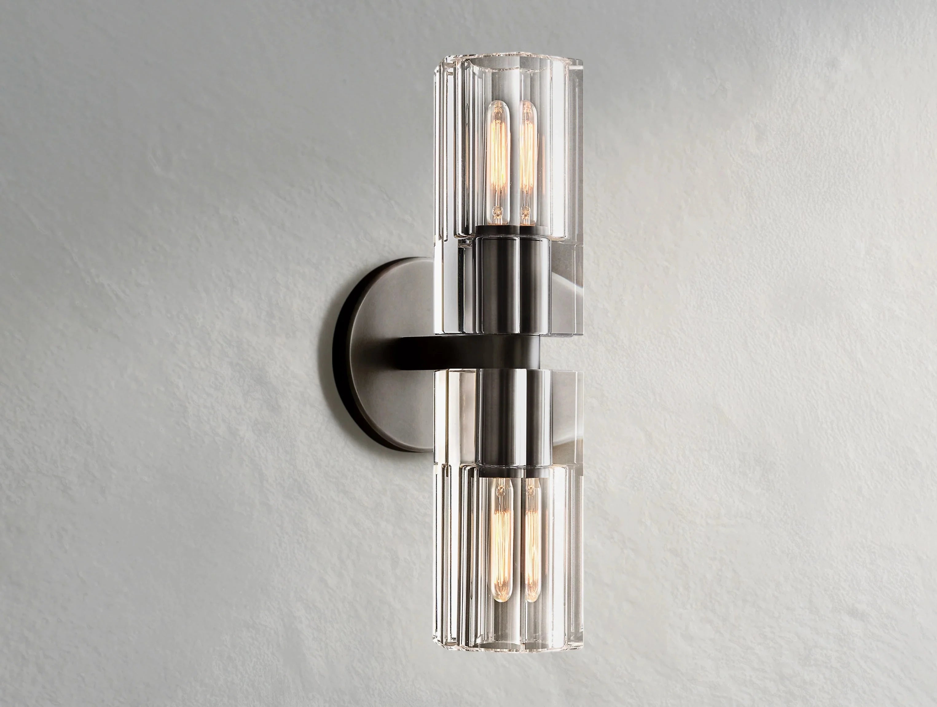 Gearra Linear Sconce ZELNO LIGHTING