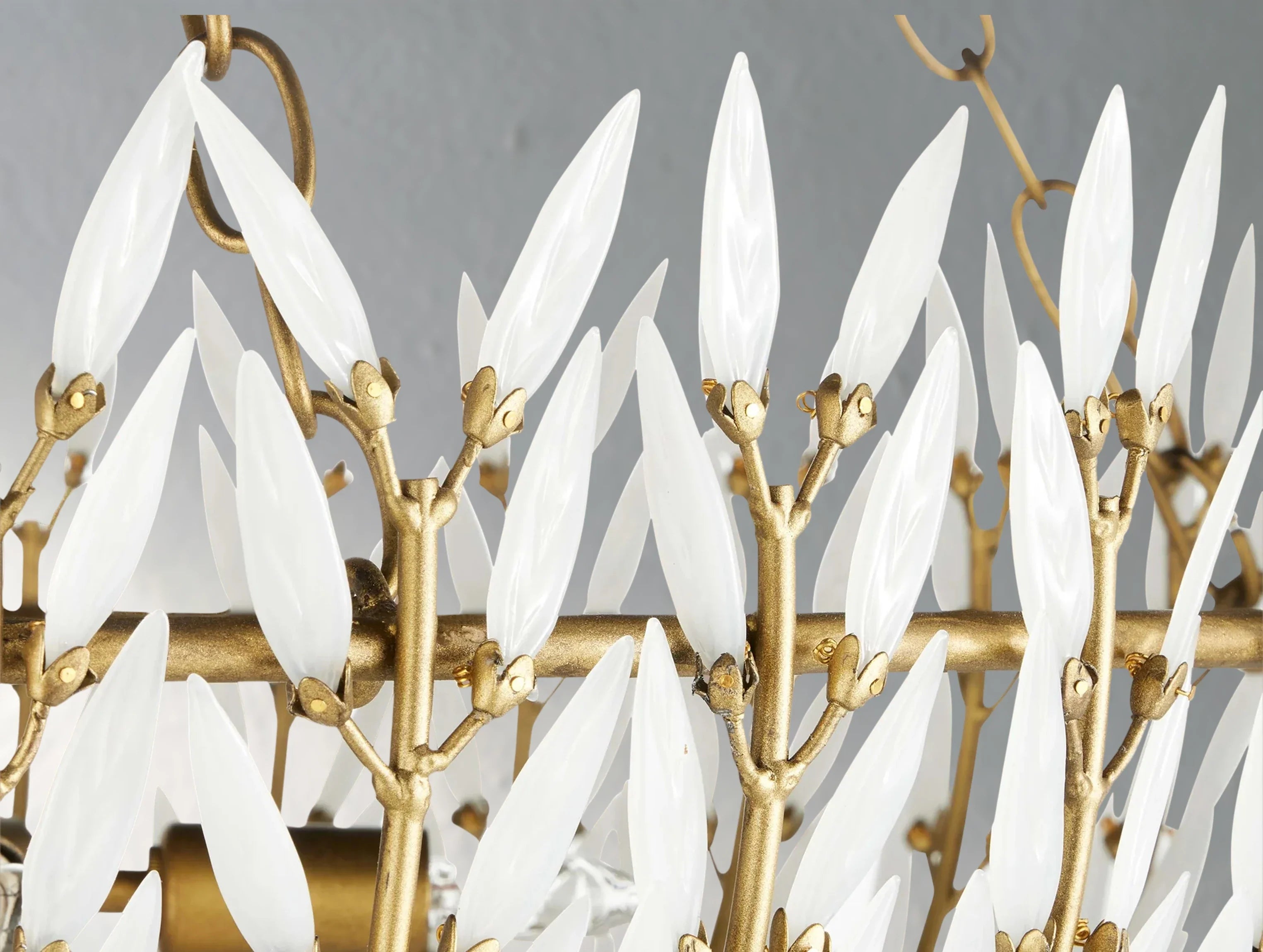 Morrigon Round Chandelier - ZELNO LIGHTING